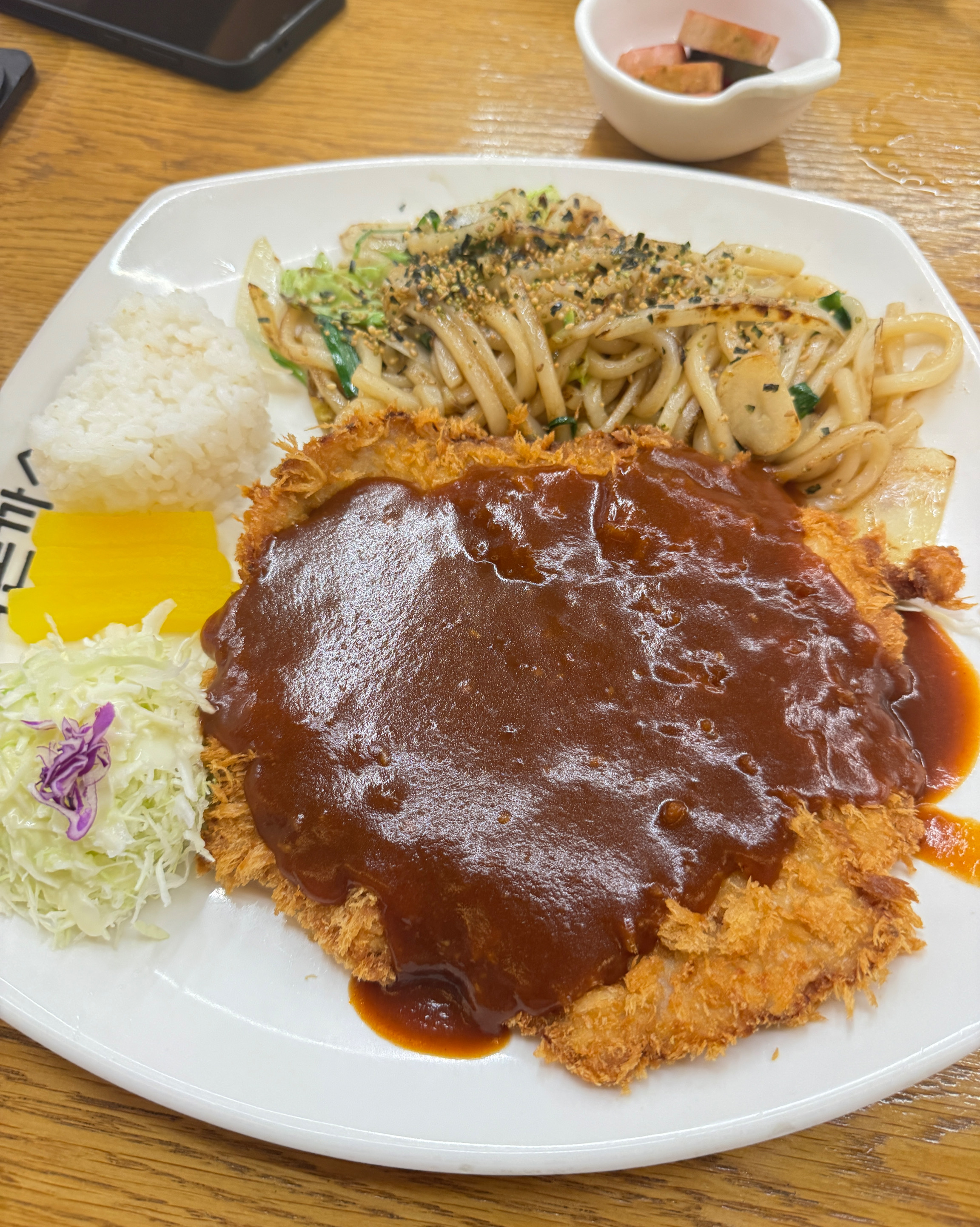 오랜만에 홍익돈까스 방문! - 회기역 맛집 홍익돈까스 회기역점
