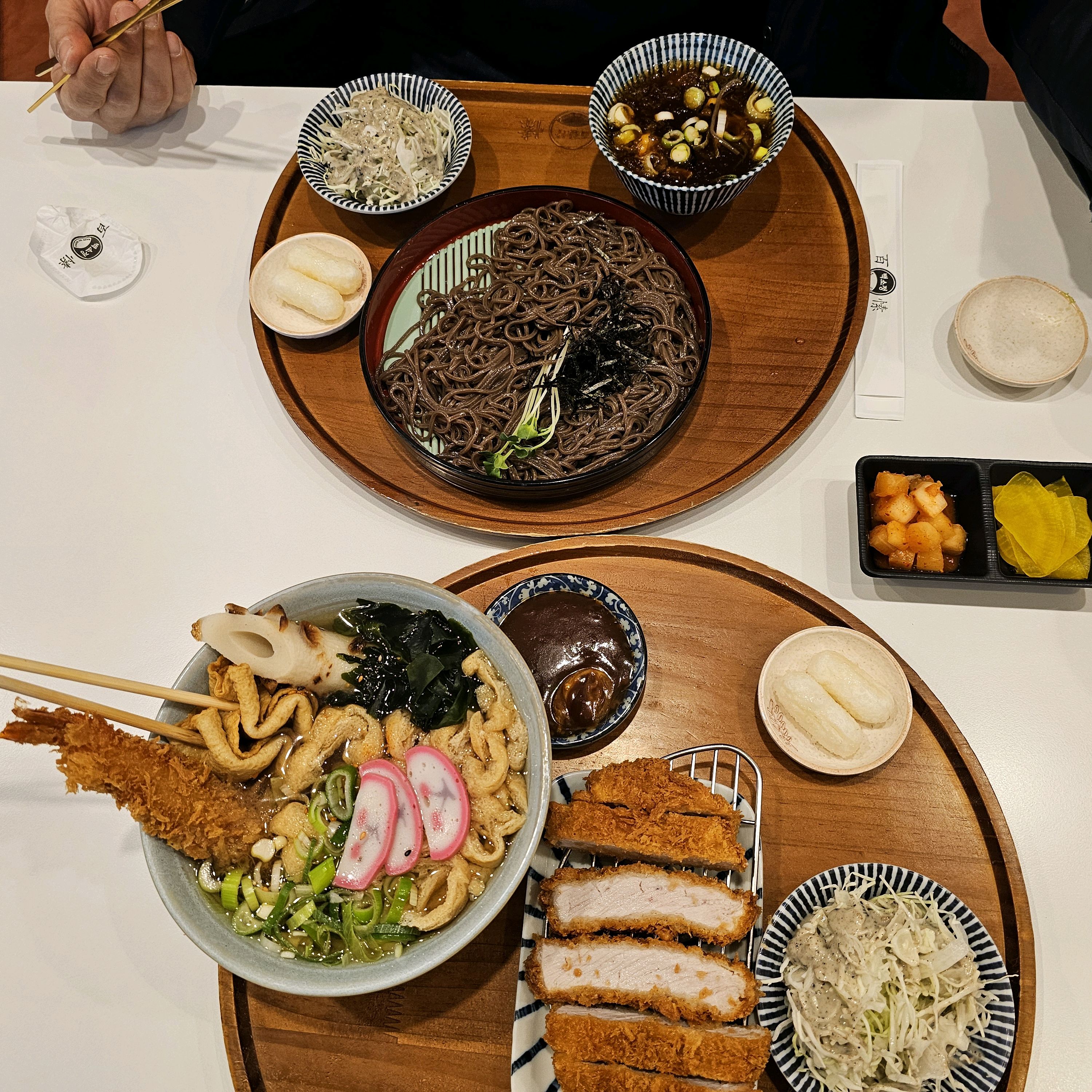 돈까스도 부드럽고 우동맛도 좋았으며 소바 또한 맛있음. 백소정은 배달로도 가끔씩 시키곤함 - 정왕동 맛집 백소정 시흥점