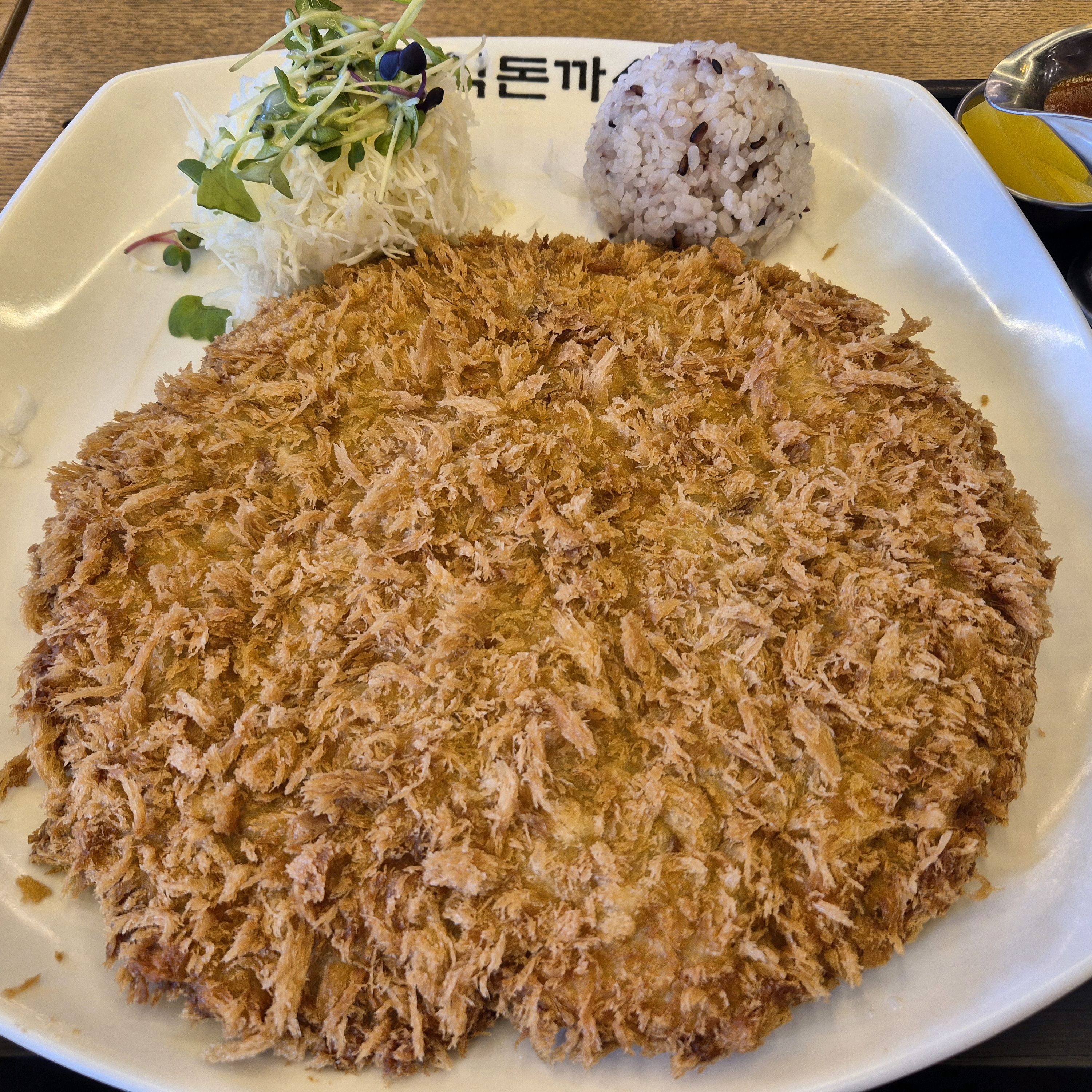 홍익돈까스 노은하기점 - 노은동 맛집 홍익돈까스 노은하기점