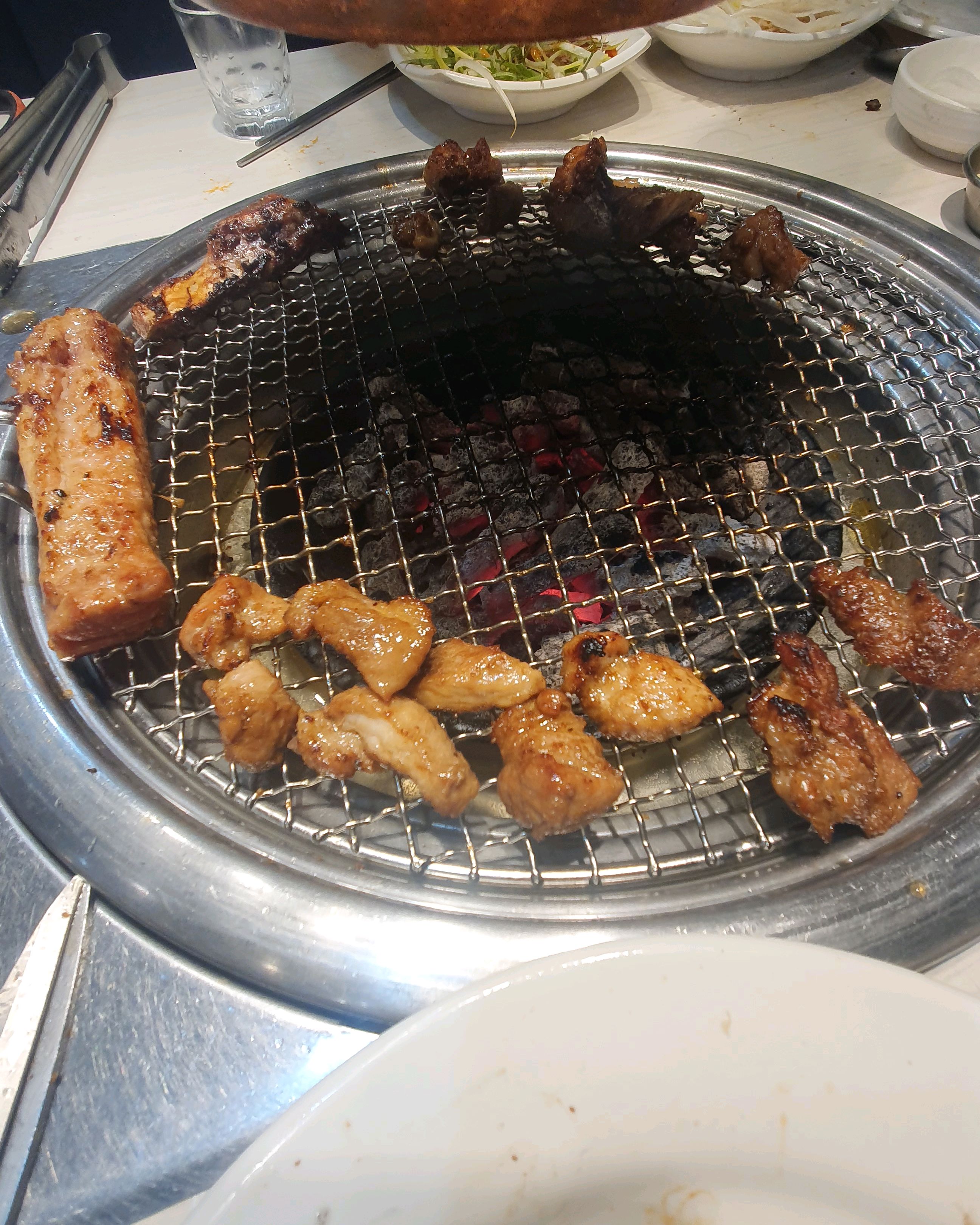 무한으로 즐기는 명륜진사갈비 후추 스테이크도 맛나구 마무리는 양념갈비 ㅎㅎ 잘 먹고감. - 흥덕 맛집 명륜진사갈비 용인흥덕점