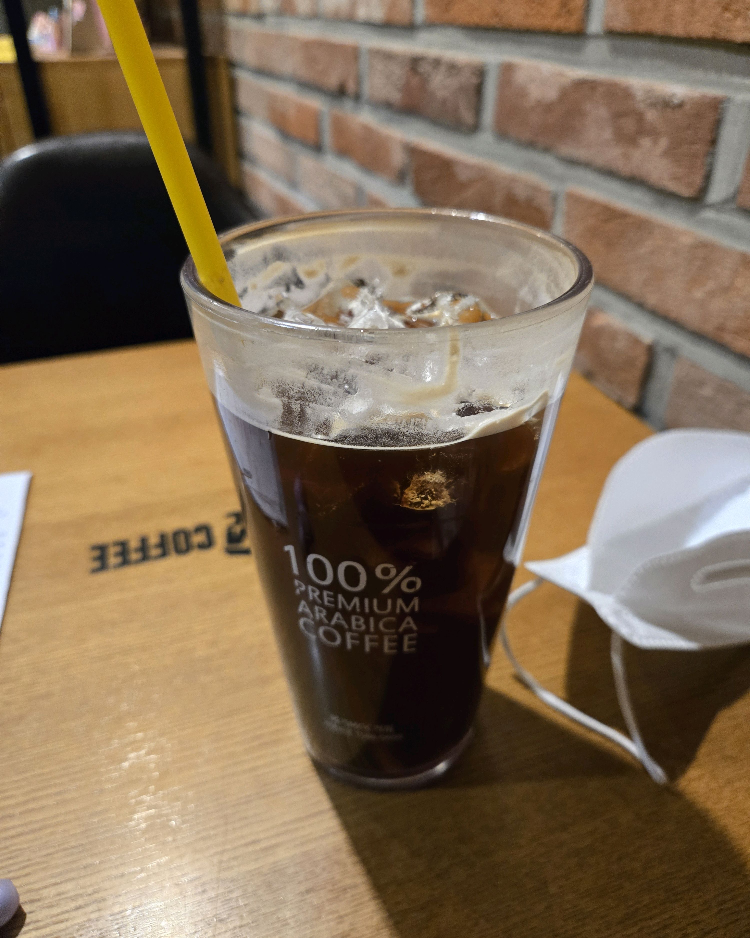 직원이 불친절함. 토요일 점심쯤 갔는데 여자직원 불친절하네요. 굉장한 친절을 베풀길 바라는