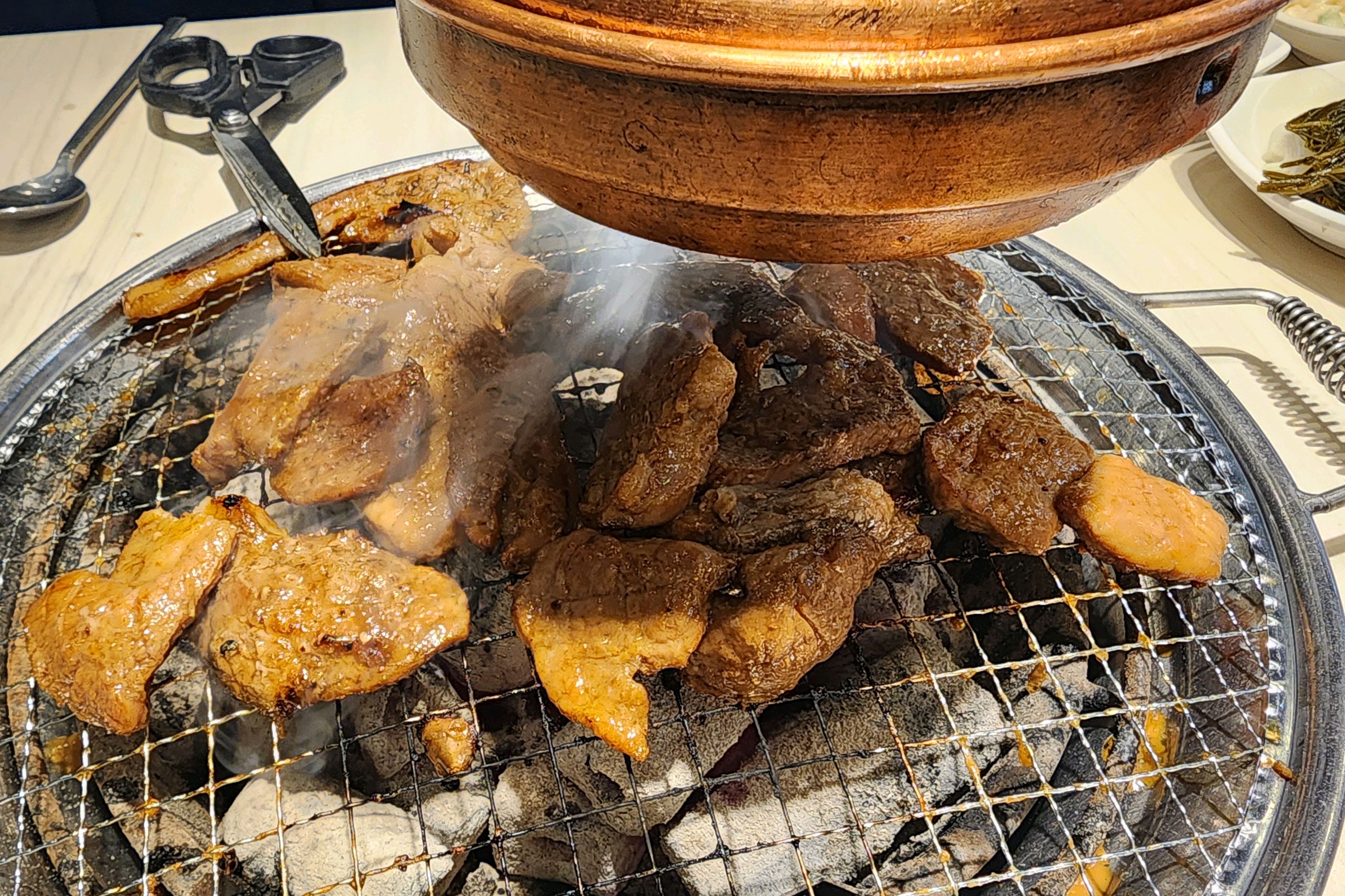 추가로 시킨 물냉은 맛이 많이 아쉬워서 많이 남겼네요 🥲 - 간석오거리 맛집 명륜진사갈비 간석오거리점