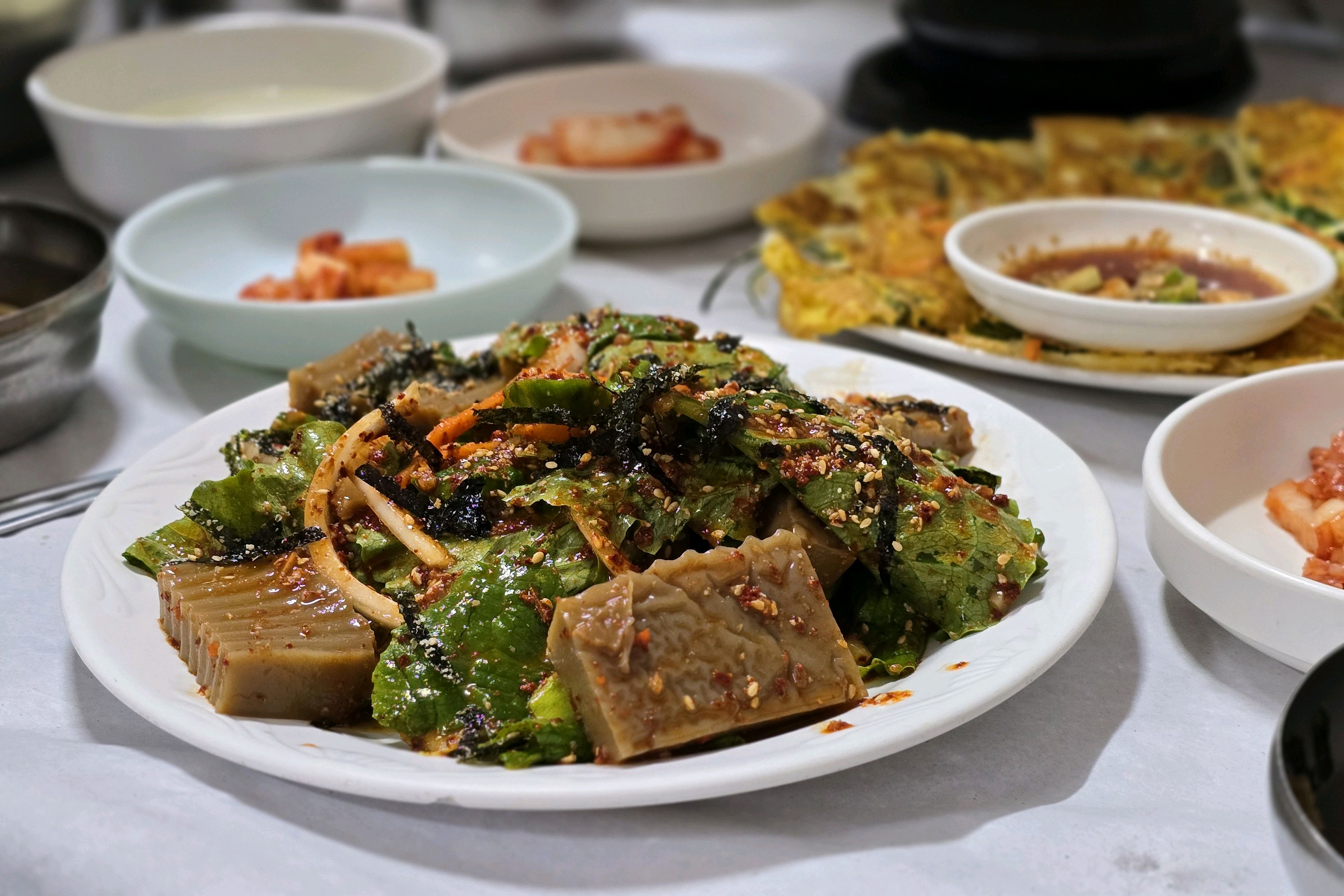 꼬소함 미쳤다 - 대전 맛집 솔밭묵집