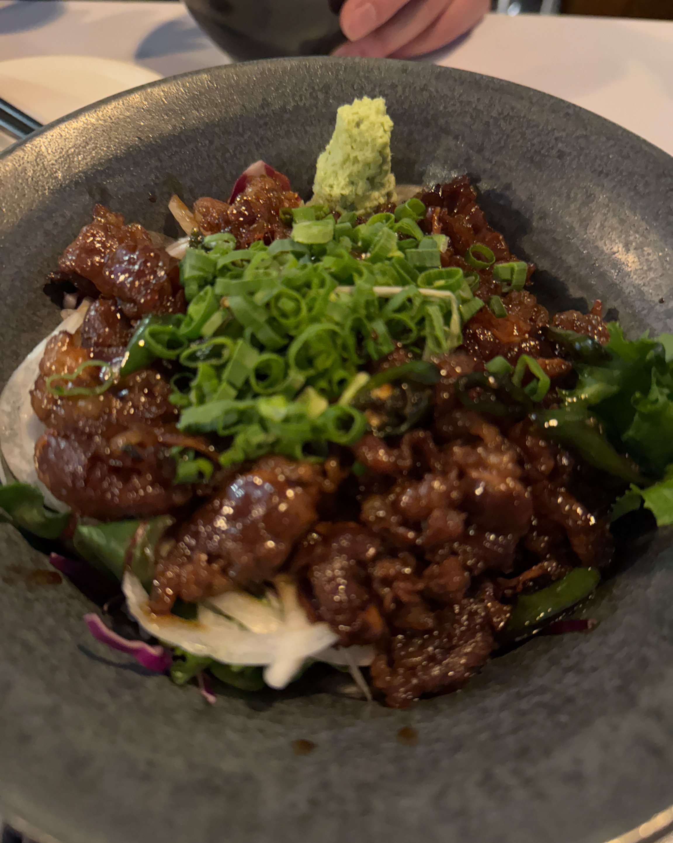 분위기가 좋아서 데이트하기 딱이예요 :-) 남자친구랑 재방문 할 예정입니다~😊 - 천호동 맛집 후타리 리온