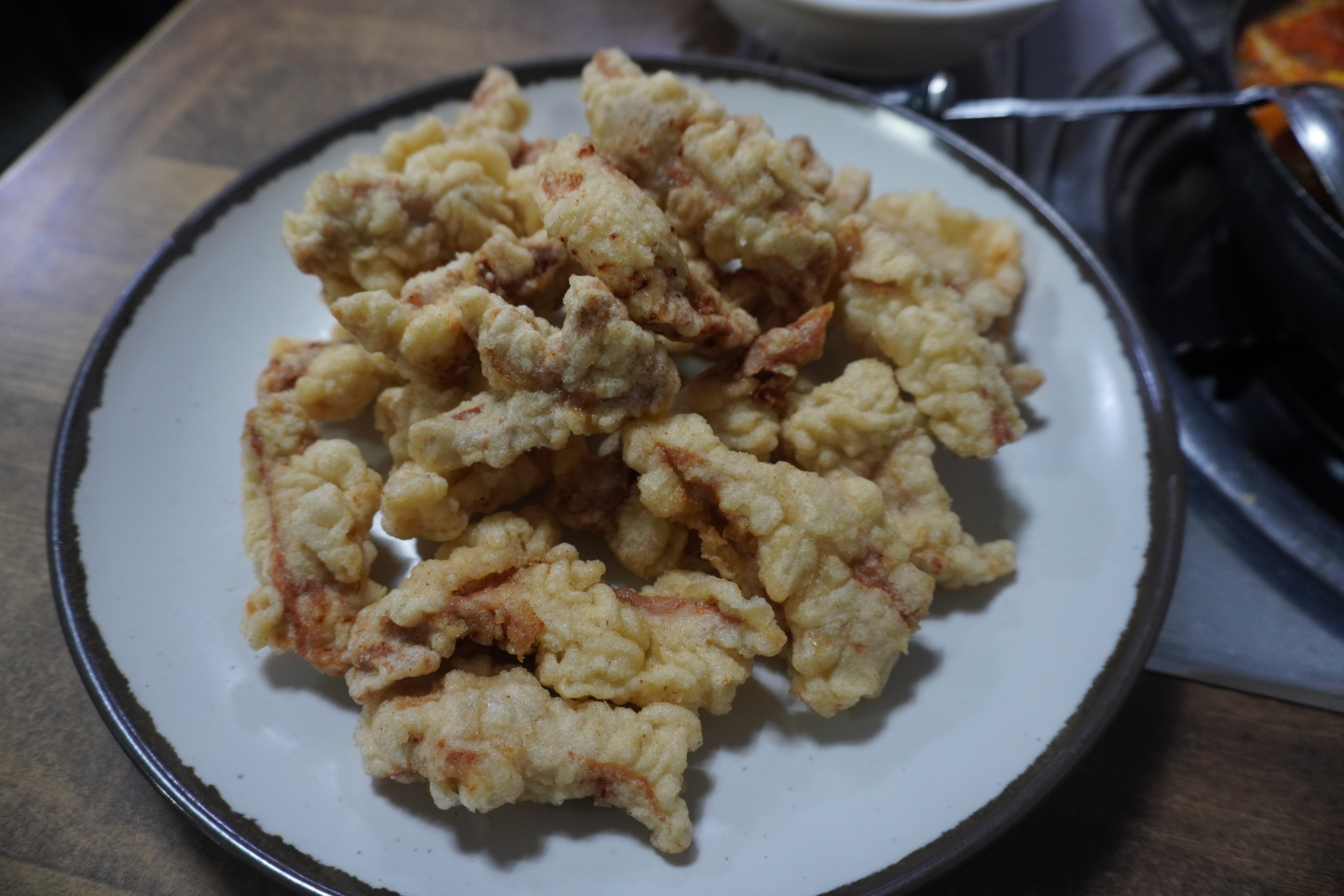 일요일 16시 브레이크 타임에 방문, 가게 앞 대기 후 4:30에 캐치테이블 등록해두고 1