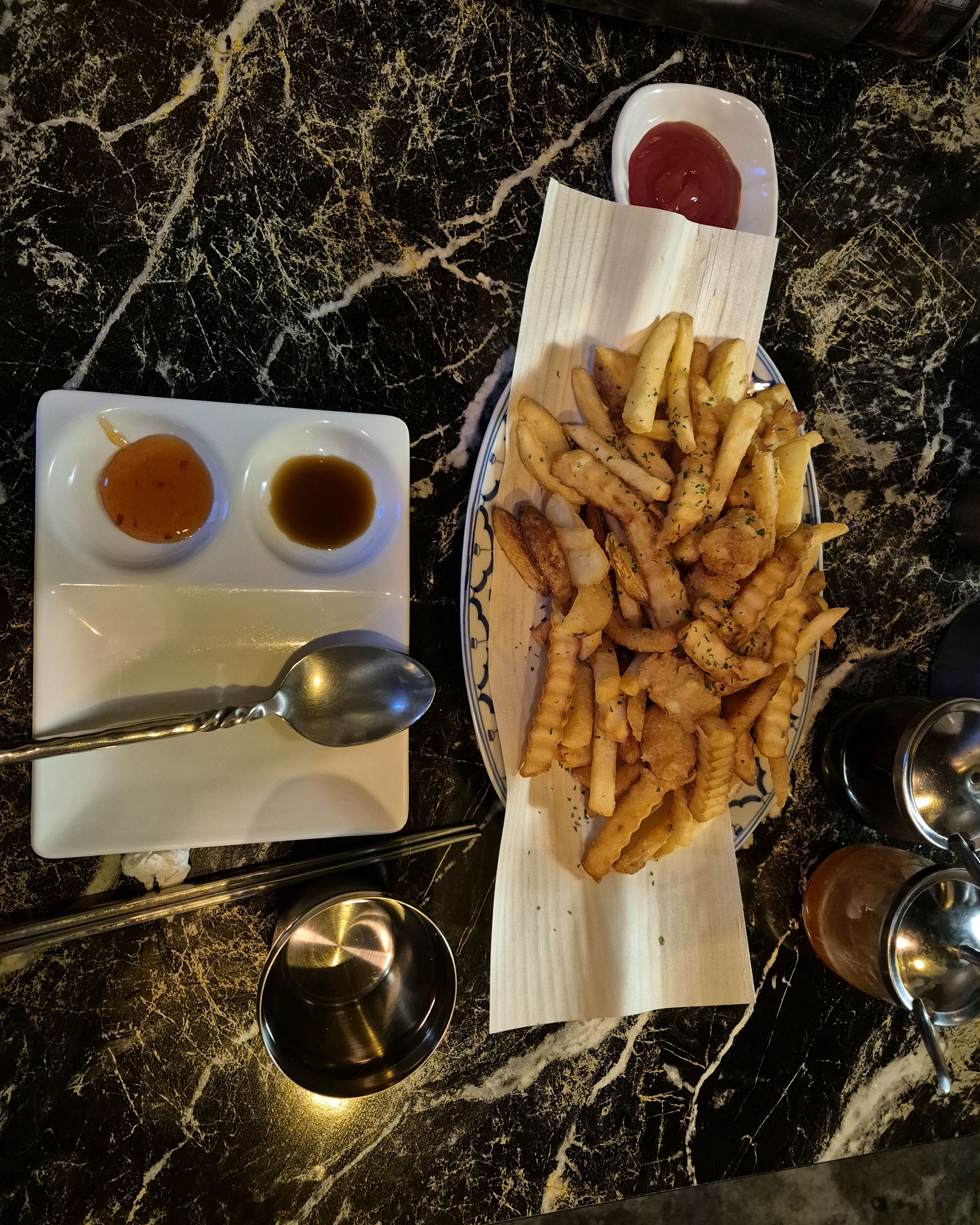 [홍대입구역 맛집 낭만포차] 직접 가본 로컬 리뷰
