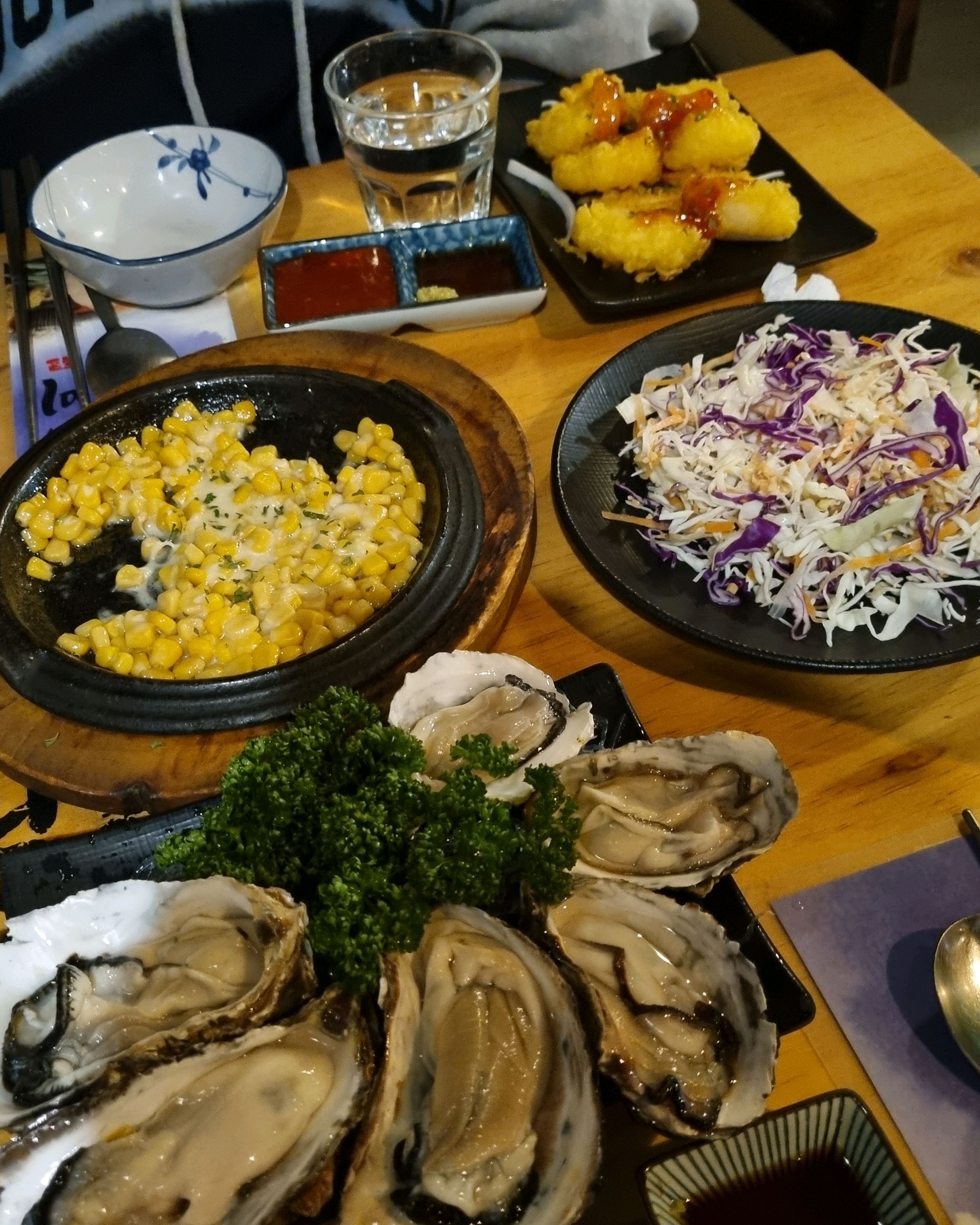 일단 직원분들이 너무 친절하셔서 좋아요! - 천호동 맛집 사시미 천호점