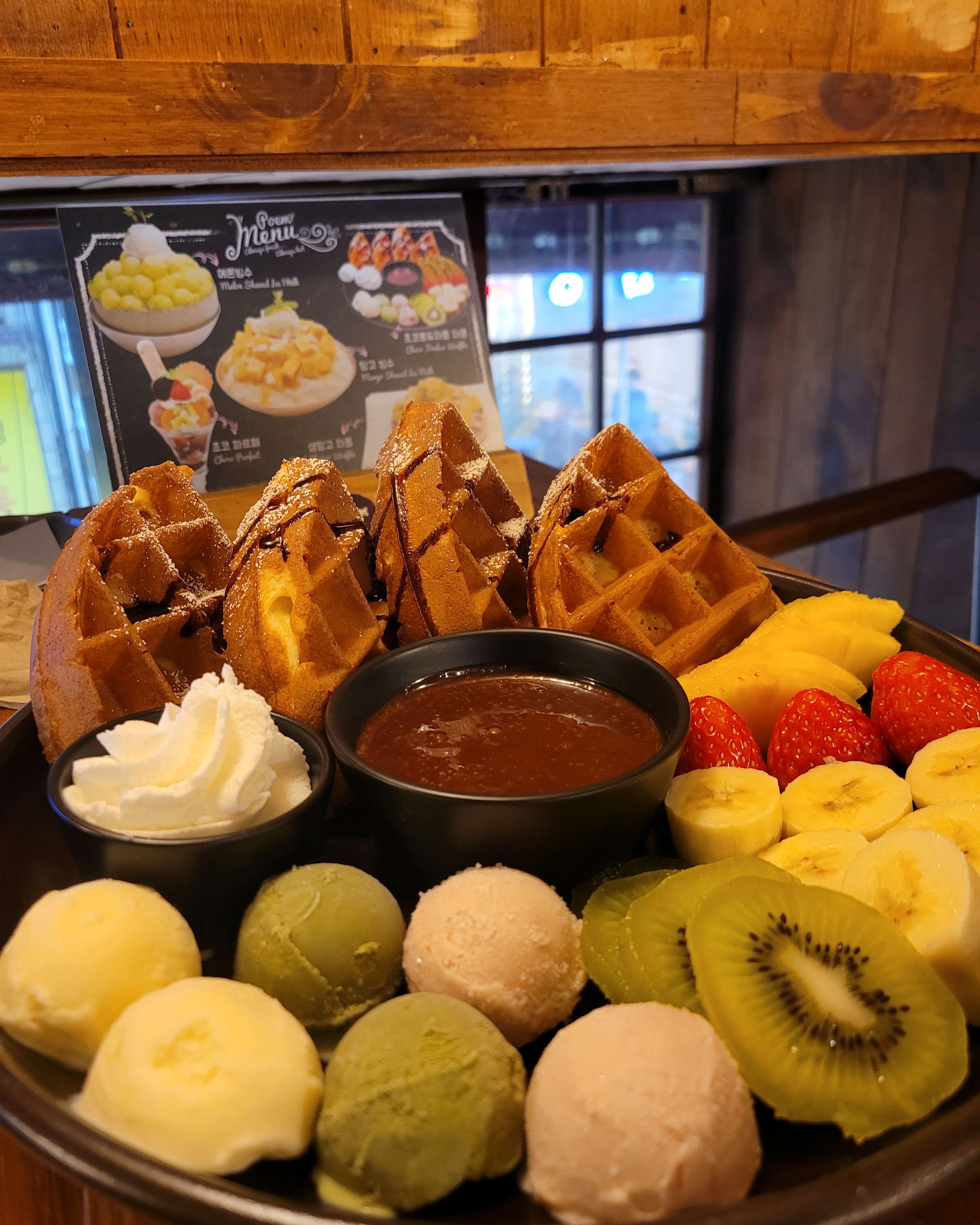 [명동 맛집 포엠] 직접 가본 로컬 리뷰