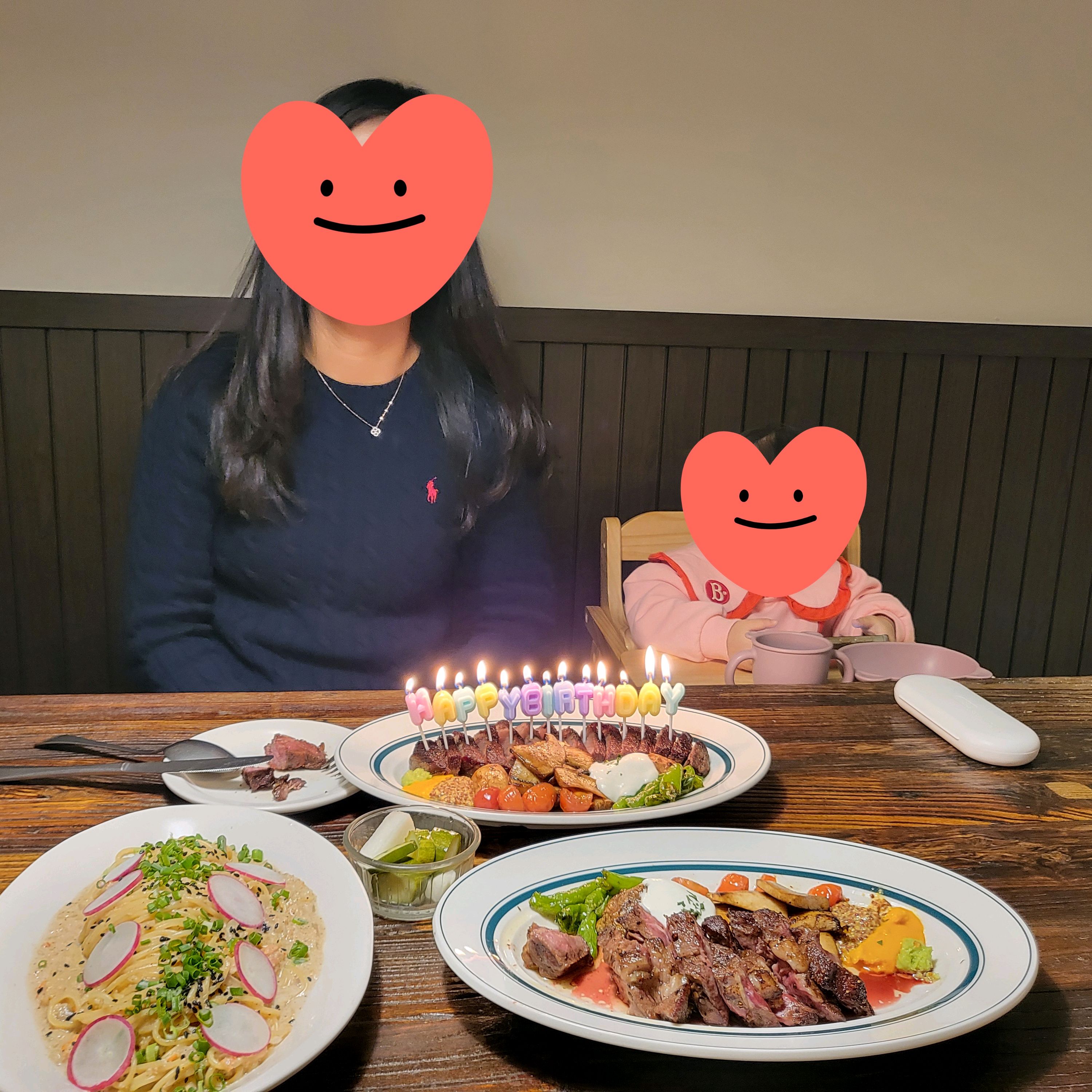 아이 둘 있는 가족이 예약 후 이용했어요. - 미금역 맛집 포크너 분당점