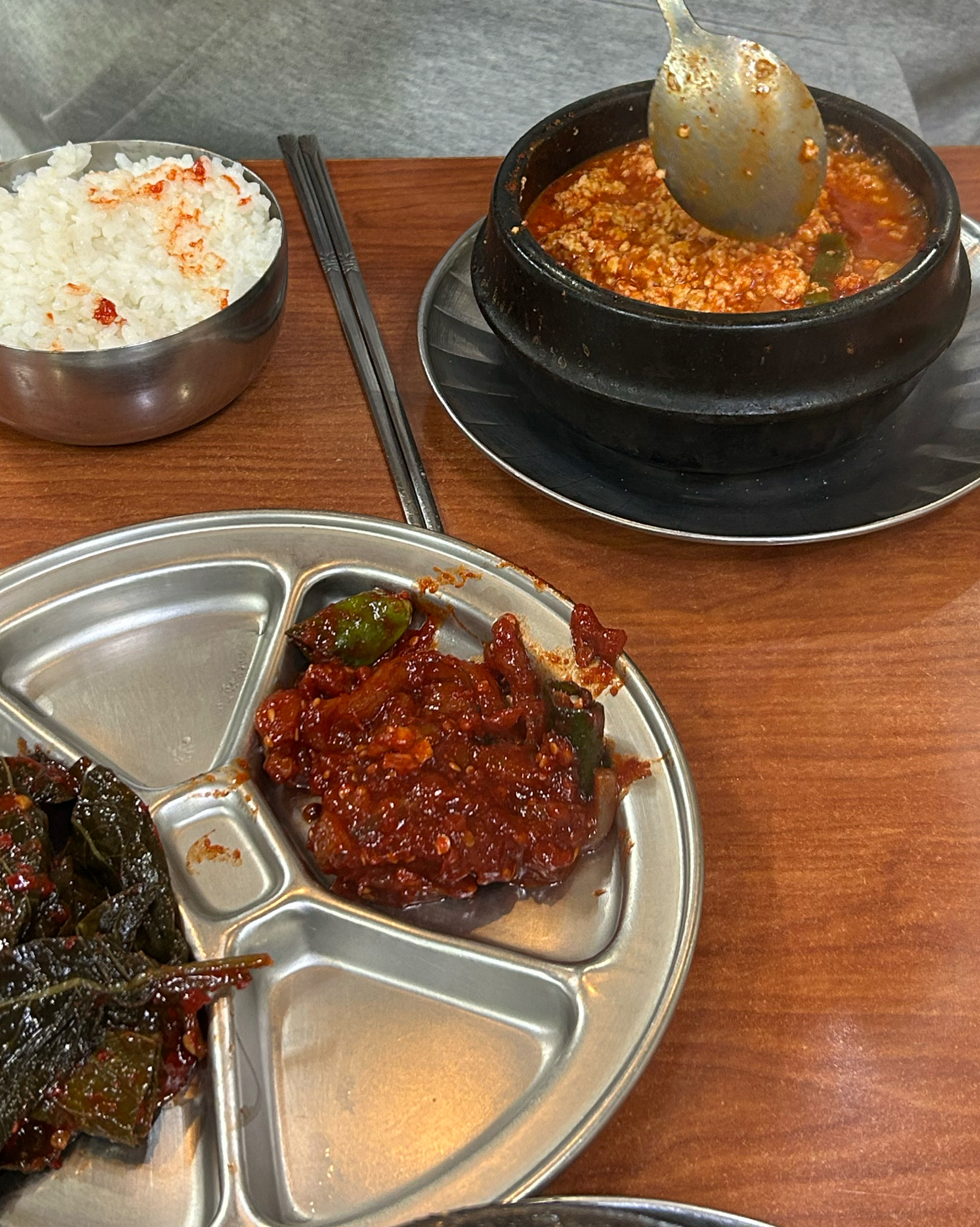 반찬이 진짜 맛있네요 ㅎㅎ 잘 먹었습니다 - 제주 맛집 신해바라기