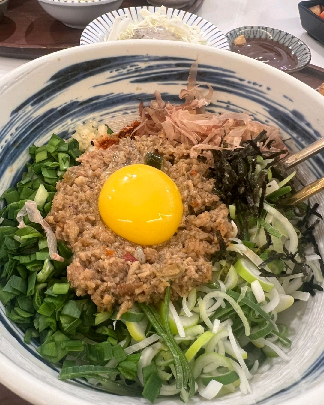 마제소바와 카츠세트로 한끼 뚝딱했습니다. - 중앙대 맛집 백소정 중앙대점