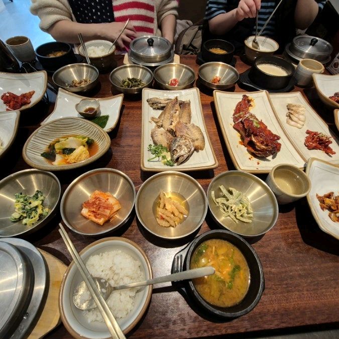 한식 좋아해서 맛있게 먹고 왔어요~ - 인천 맛집 거궁 부평점