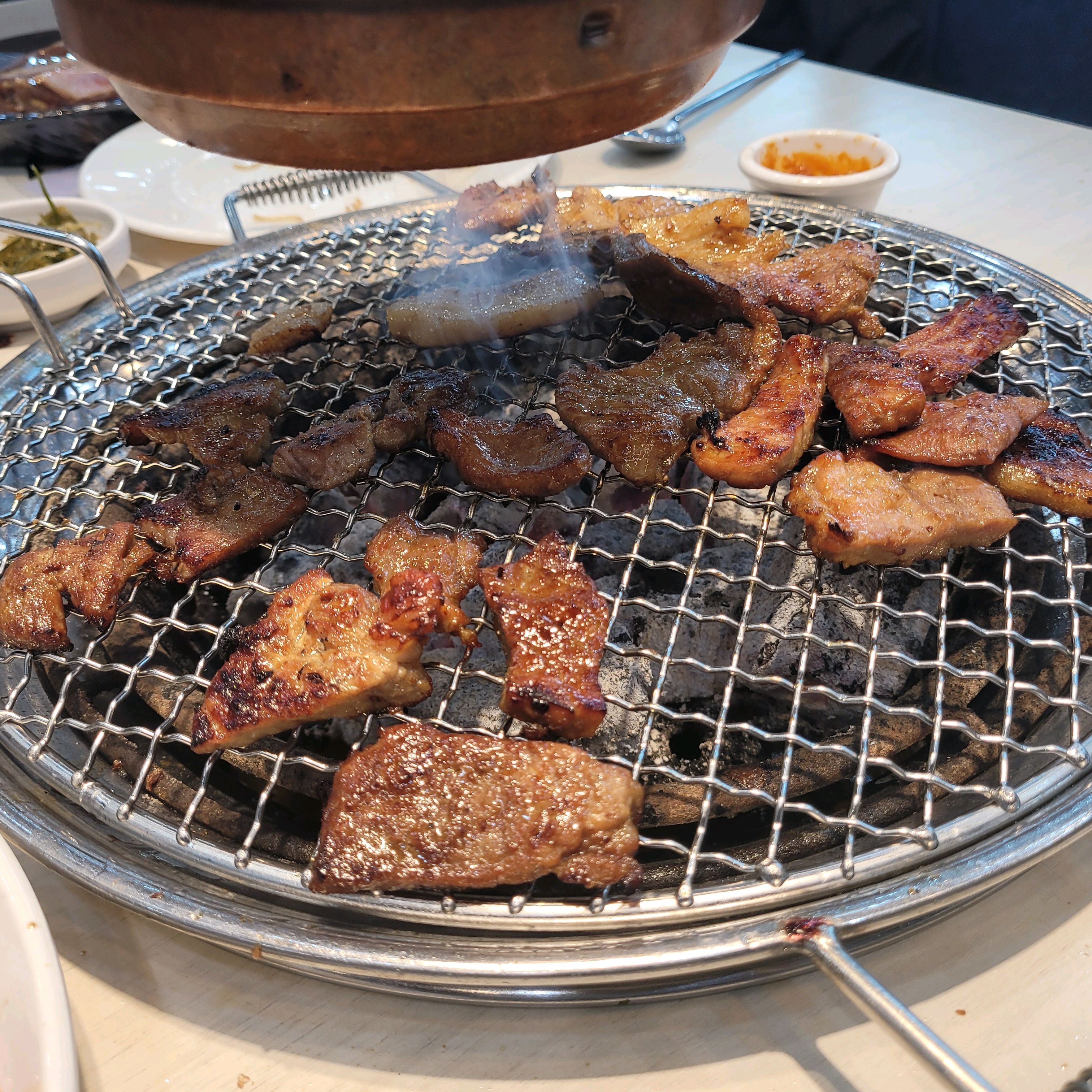 배고플 때 와서 허겁지겁 맛있게 먹었네요 - 인천 도화동 맛집 명륜진사갈비 인천도화점