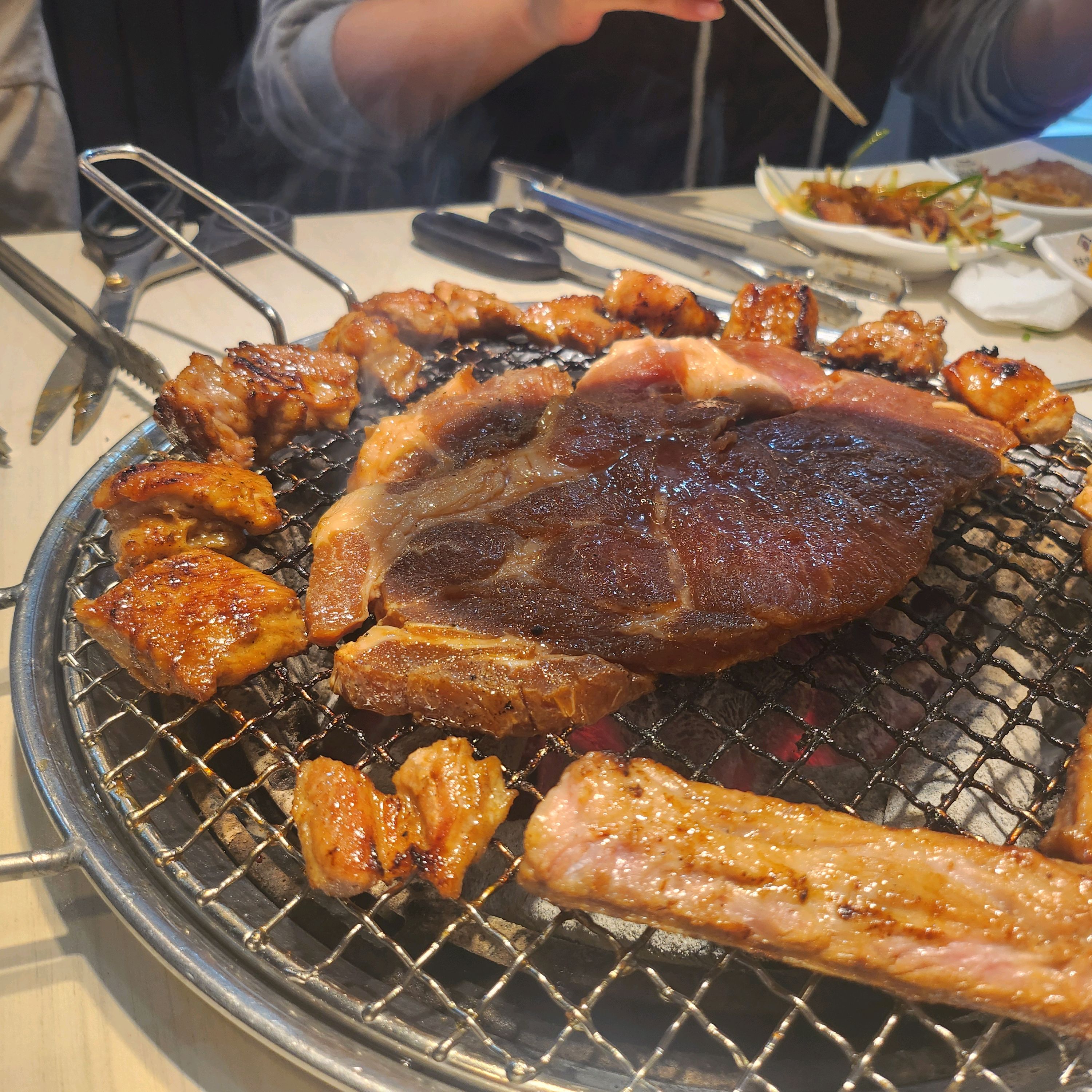 올해 초4올라가는 쌍둥이들과 방문하니 - 솔샘역 맛집 명륜진사갈비 서울미아점