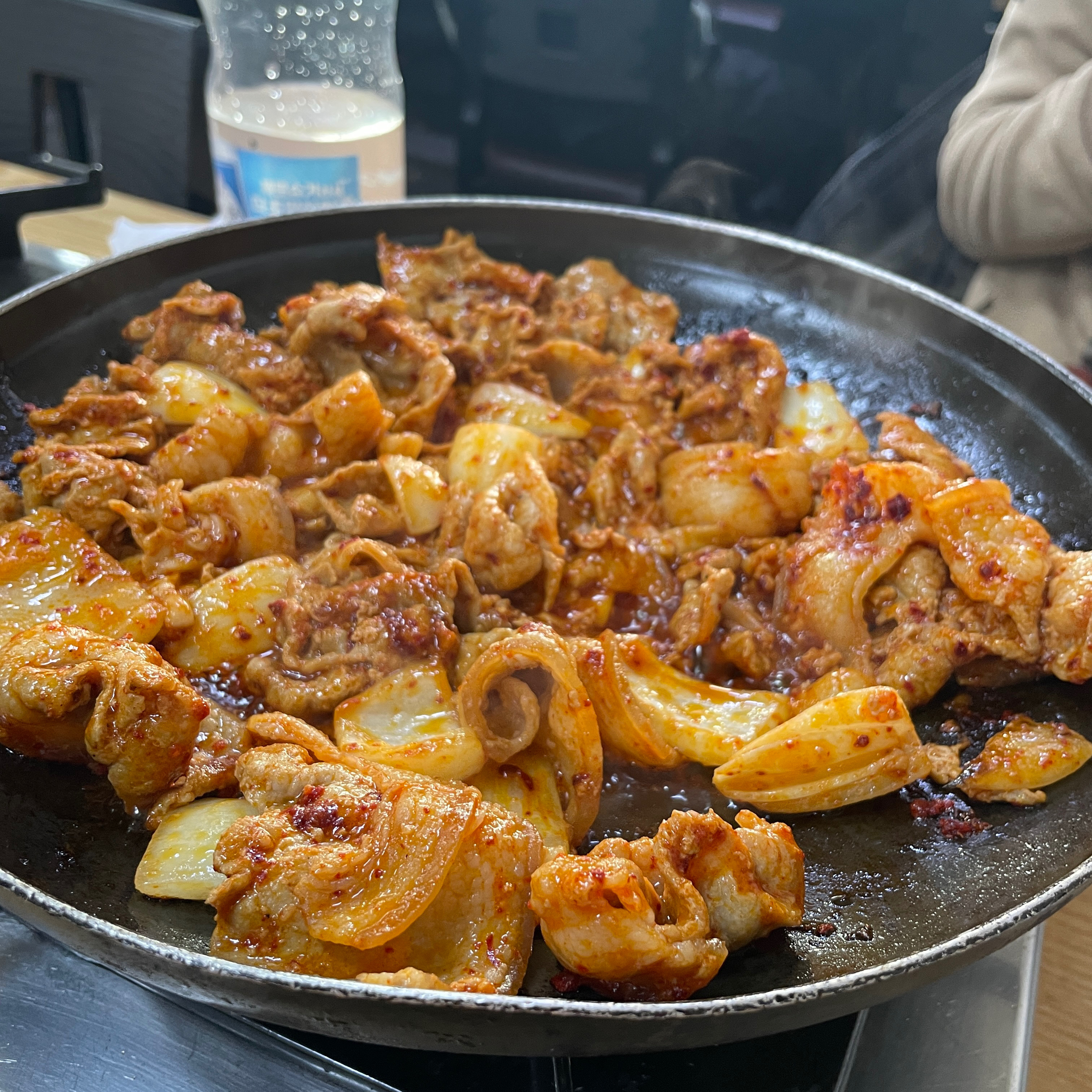 고추장불고기 2인분 먹었습니다 - 망원동 맛집 만복기사식당불백전문