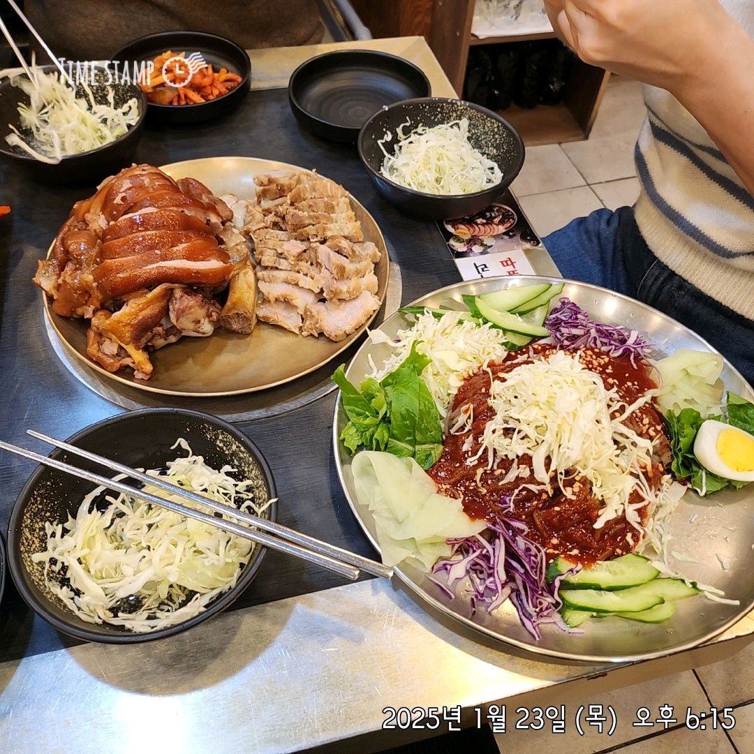 [광화문 맛집 만족오향족발 시청점] 직접 가본 로컬 리뷰