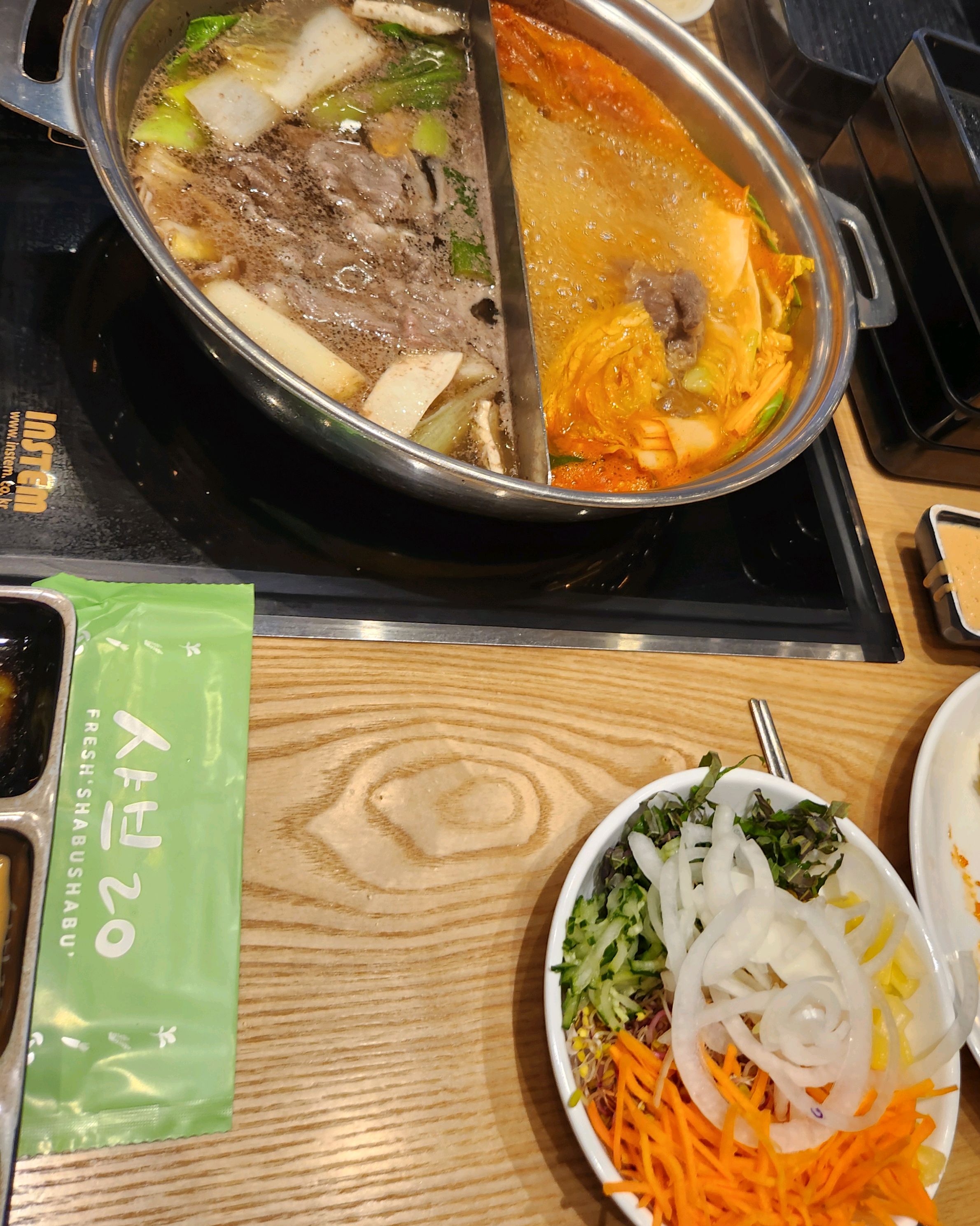 치킨이 맛있어요. - 마산 양덕동 맛집 샤브20 양덕점