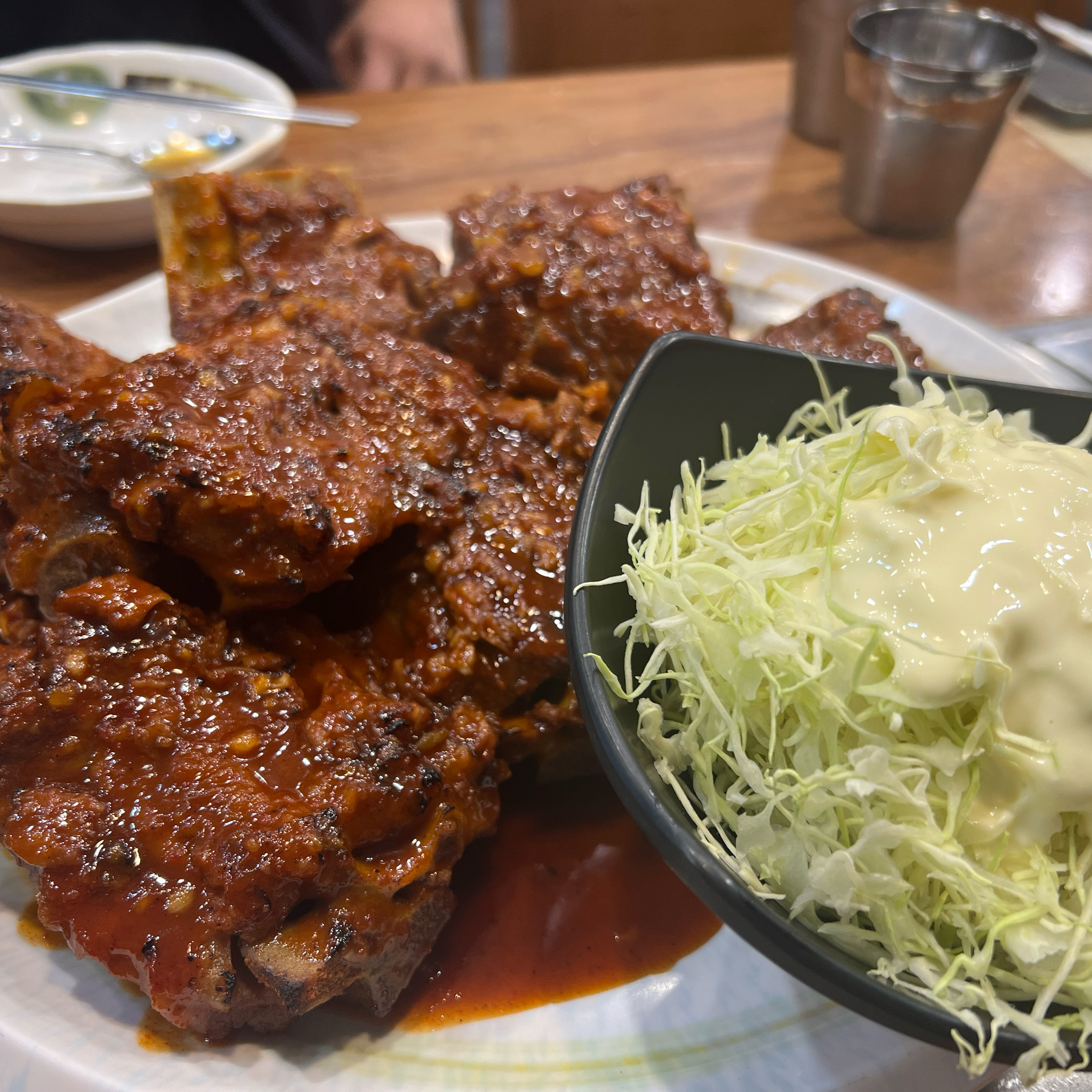 [명동 맛집 신동궁감자탕 명동직영점] 직접 가본 로컬 리뷰