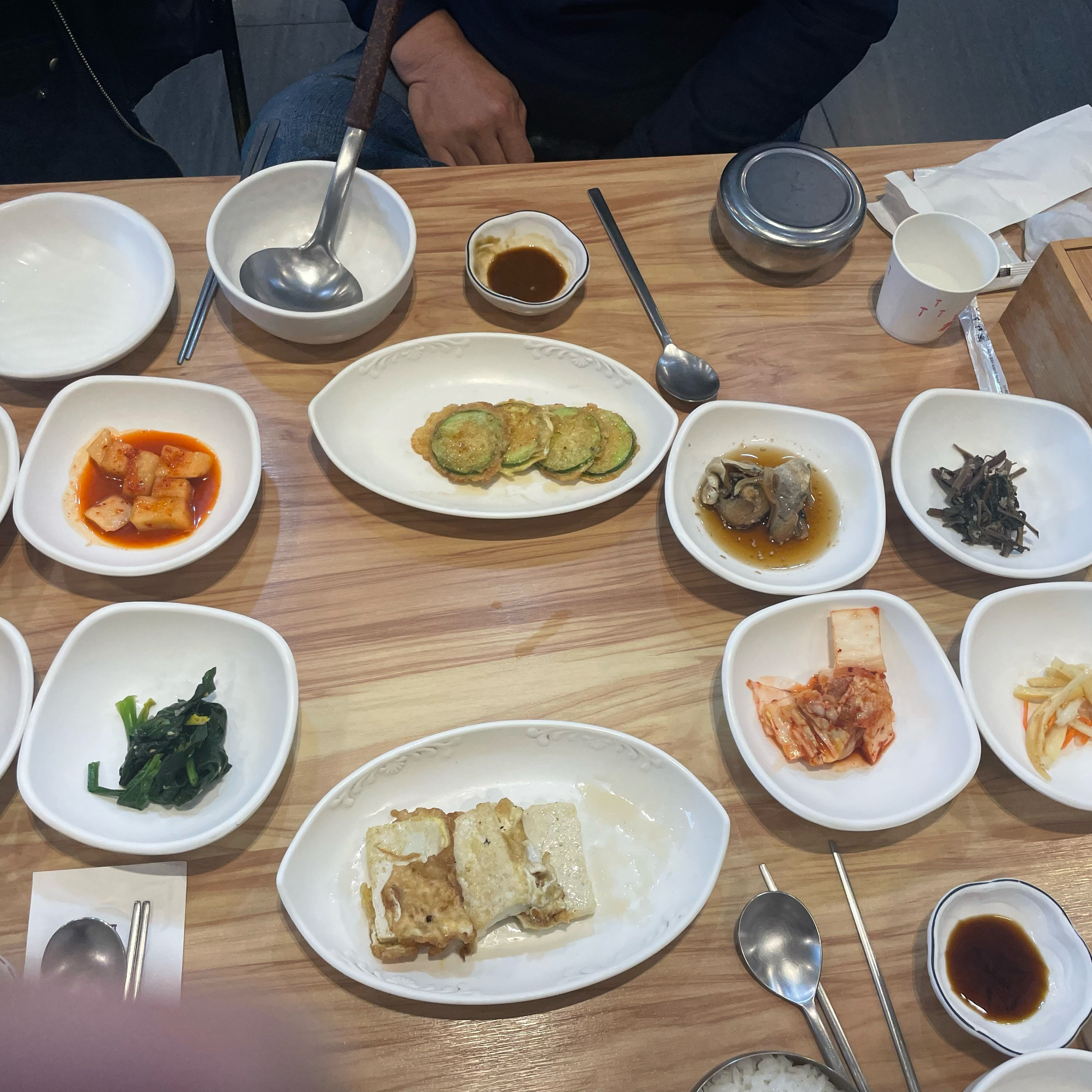 현지라서 먹을 수 있는 신선한 맛. - 삼척항 맛집 삼정식당