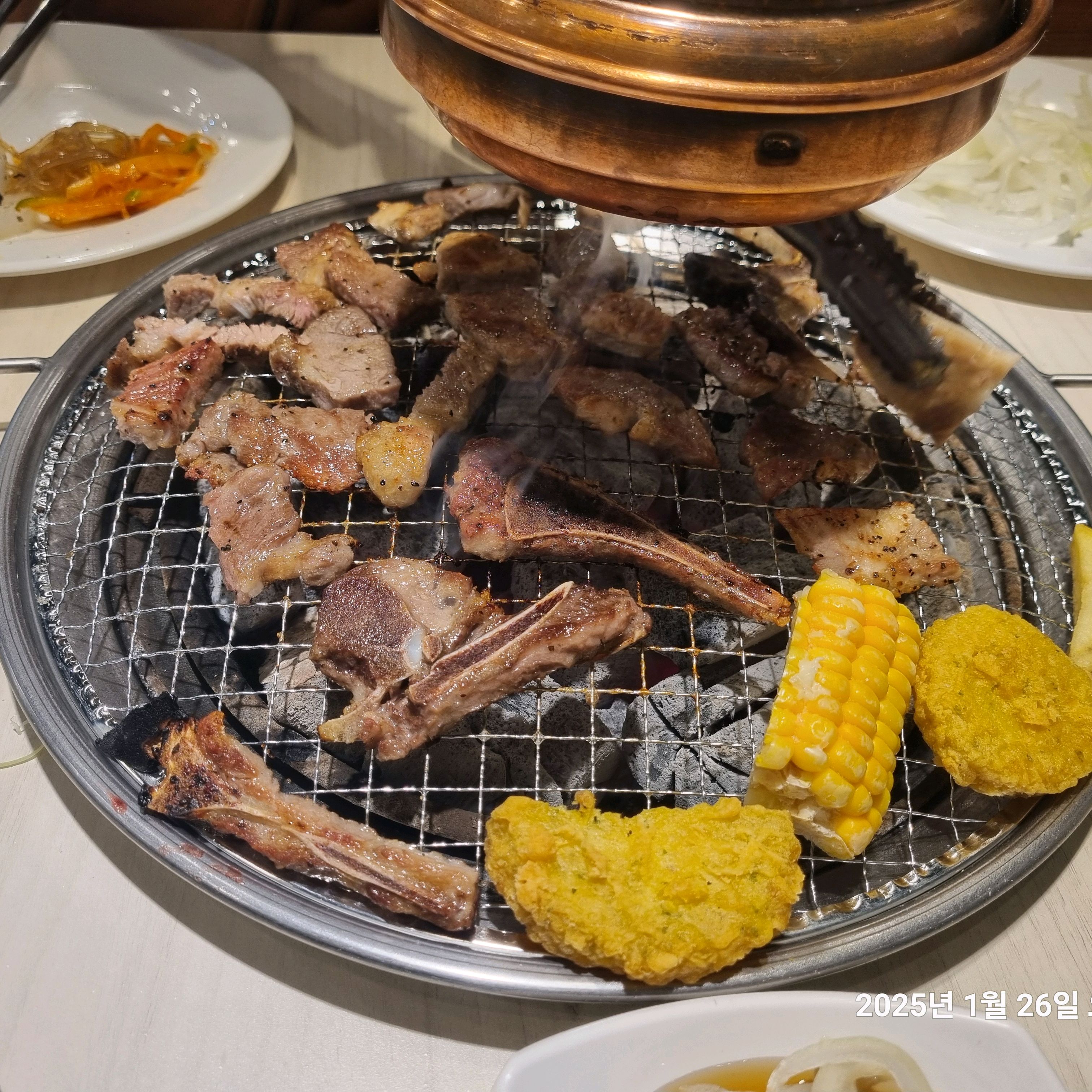 너무 맛있어서 리뷰 쓸 시간이 없습니다. 일단 좀 먹을게요. 이상 - 목동 맛집 명륜진사갈비 서울목동역점
