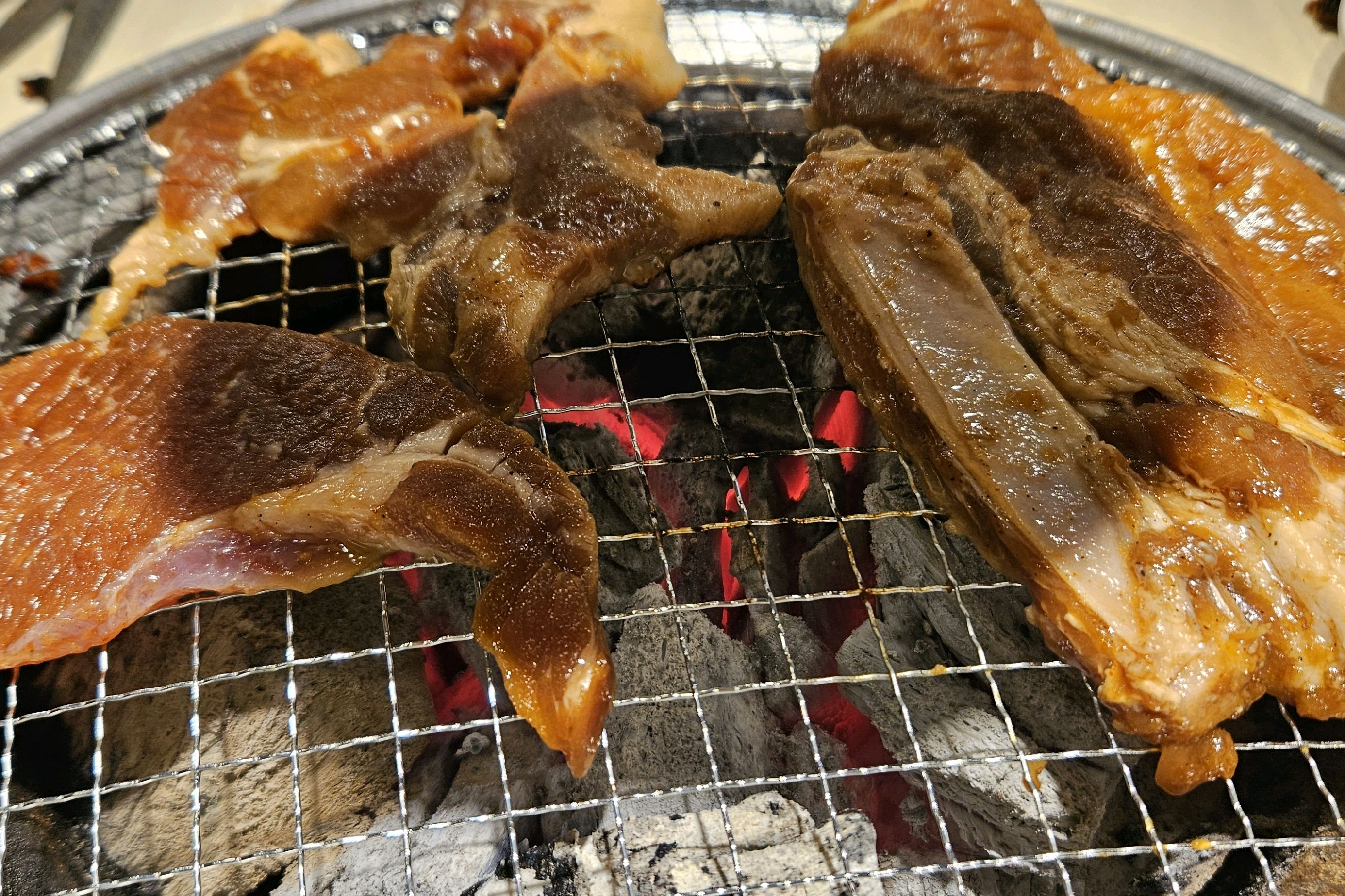 장기동 10년 살면서 3~4번 바뀐곳이 다시 명륜진사갈비! 걸어서 다닐수있고 넓어서