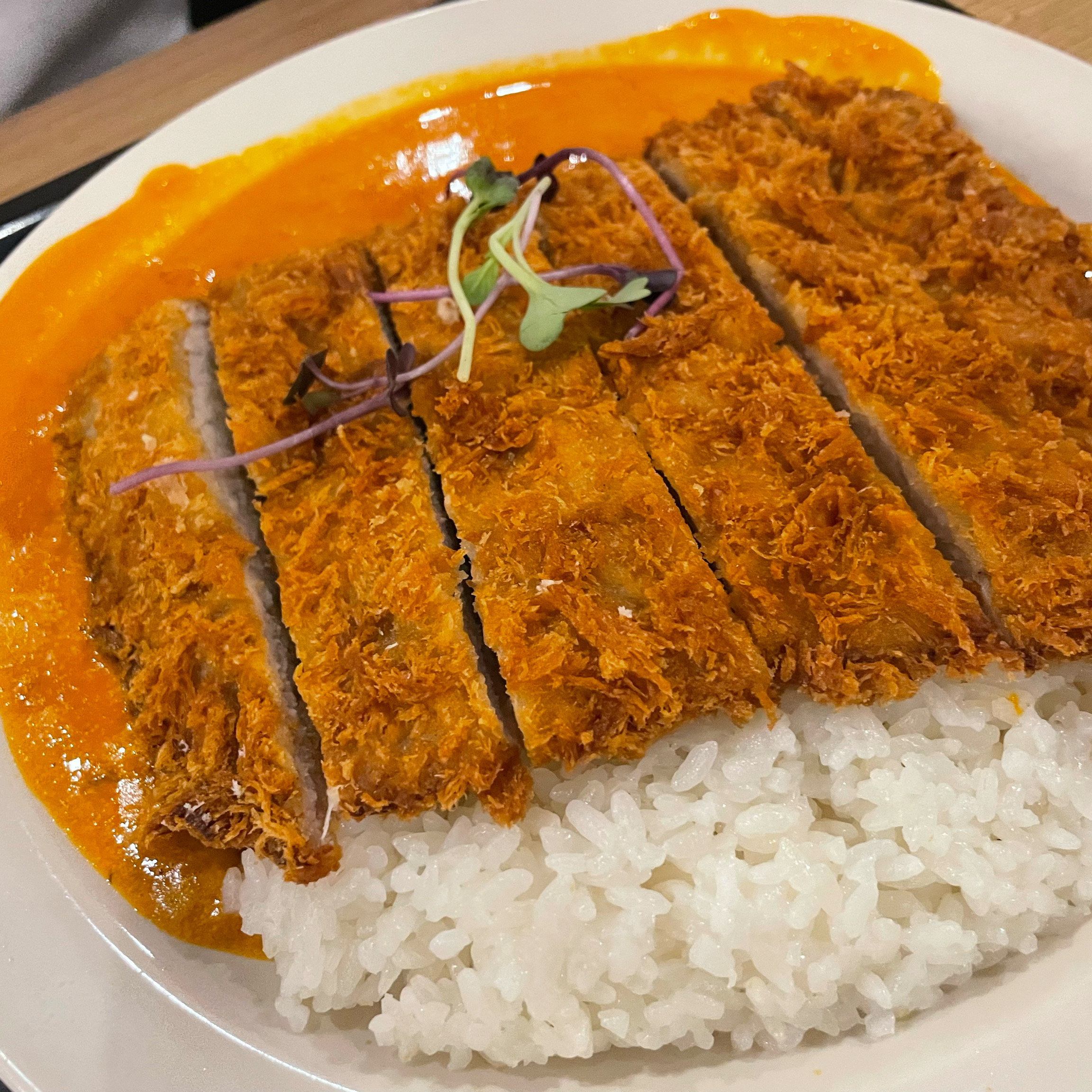 뭔가 좀 달라진 것 같은 느낌. 워낙 예전이 비교대상이라 그런가… - 초지동 맛집 홍익돈까스 안산초지점