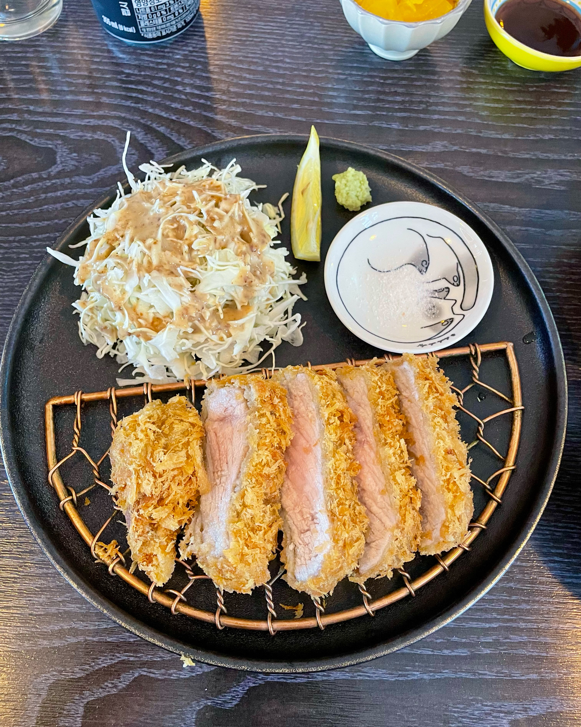 오랜만애 너무 맛있는 돈가스 먹은거 같아요. 다음에 제주 방문하면 또 오고 싶은집!! - 제주 맛집 봉자네상점