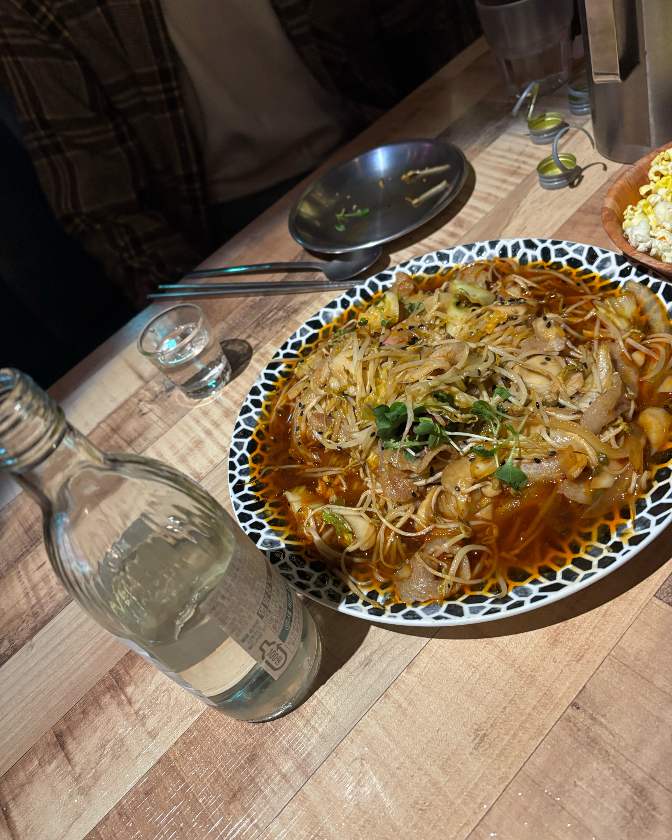 안주가 올 때마다 너무 맛있어서 놀라요 ! 앞으로도 자주 방문하겠습니다 ㅎㅎ - 천호동 맛집 만국미식회