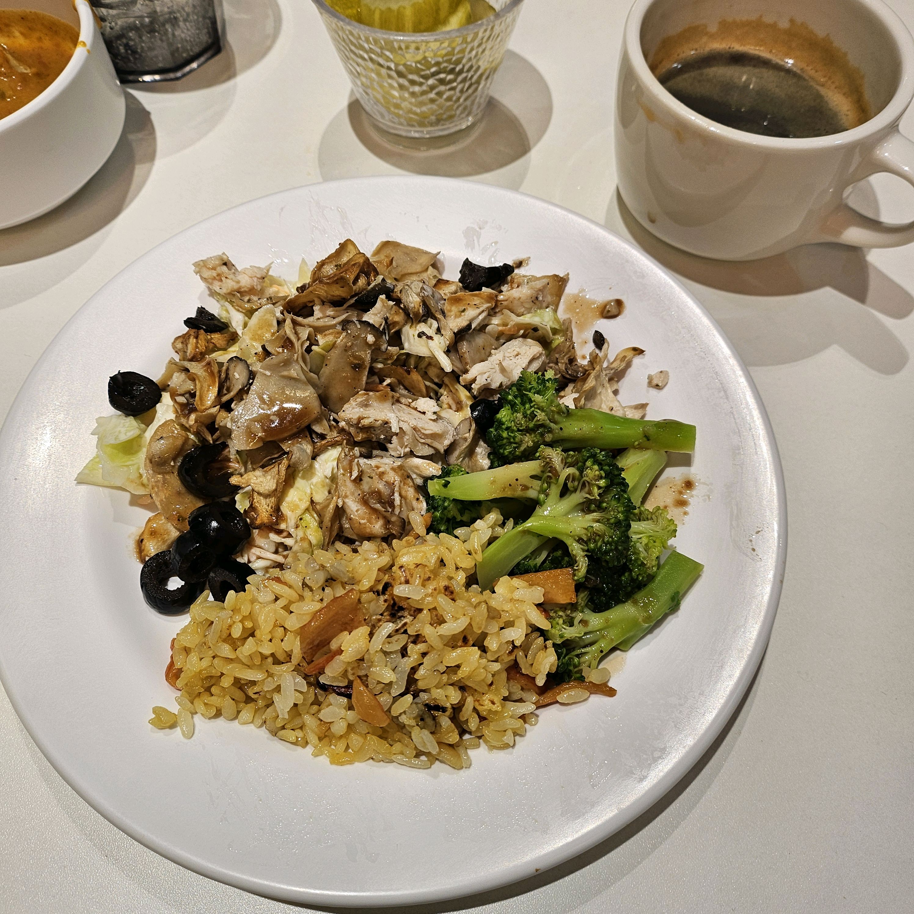 뉴코아 강남점오면 10번이면7번들리는곳.. - 잠원동 맛집 피자몰 뉴코아강남점