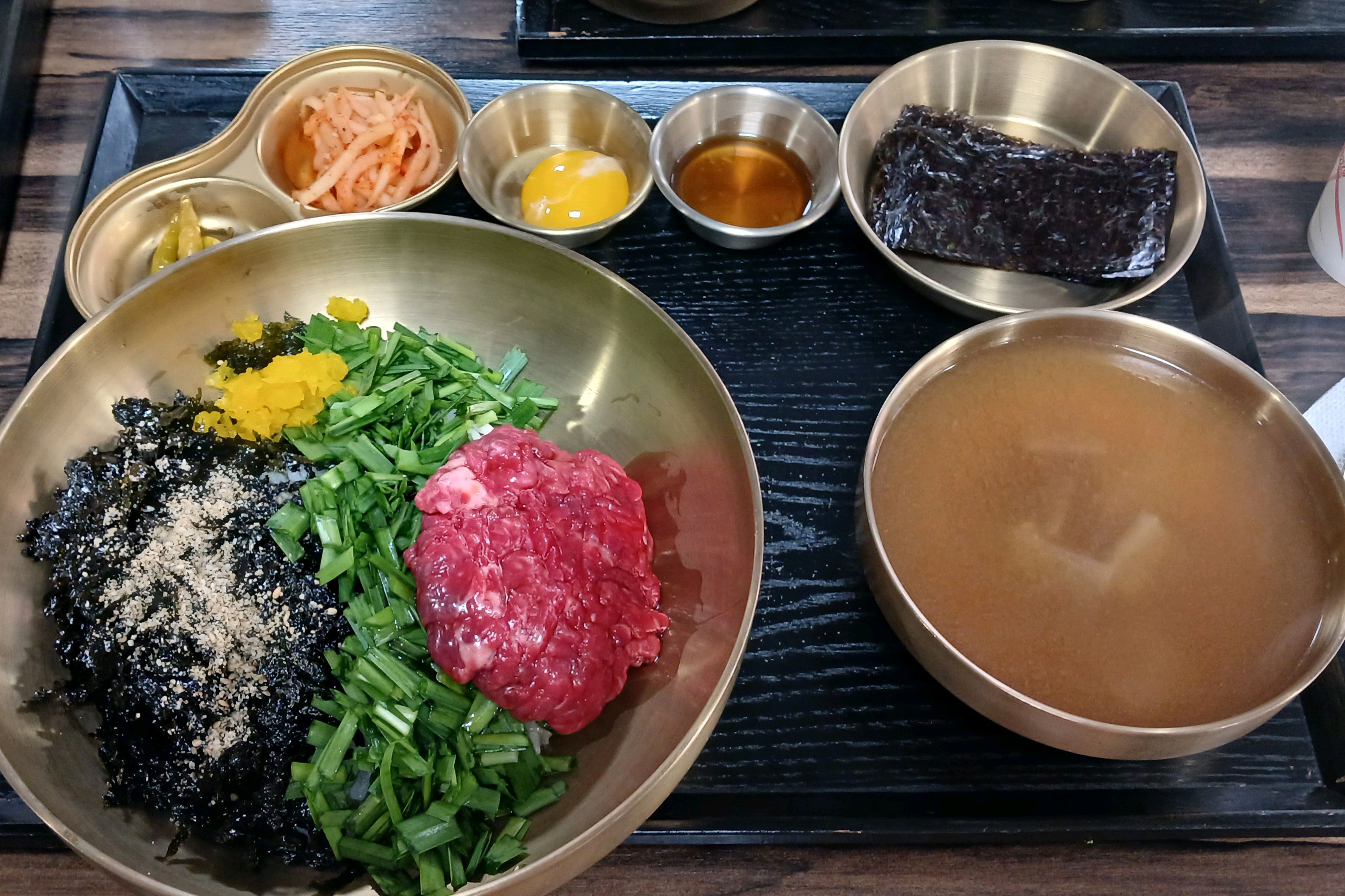 [천안 맛집 두남리들기름육회비빔 본점] 직접 가본 로컬 리뷰