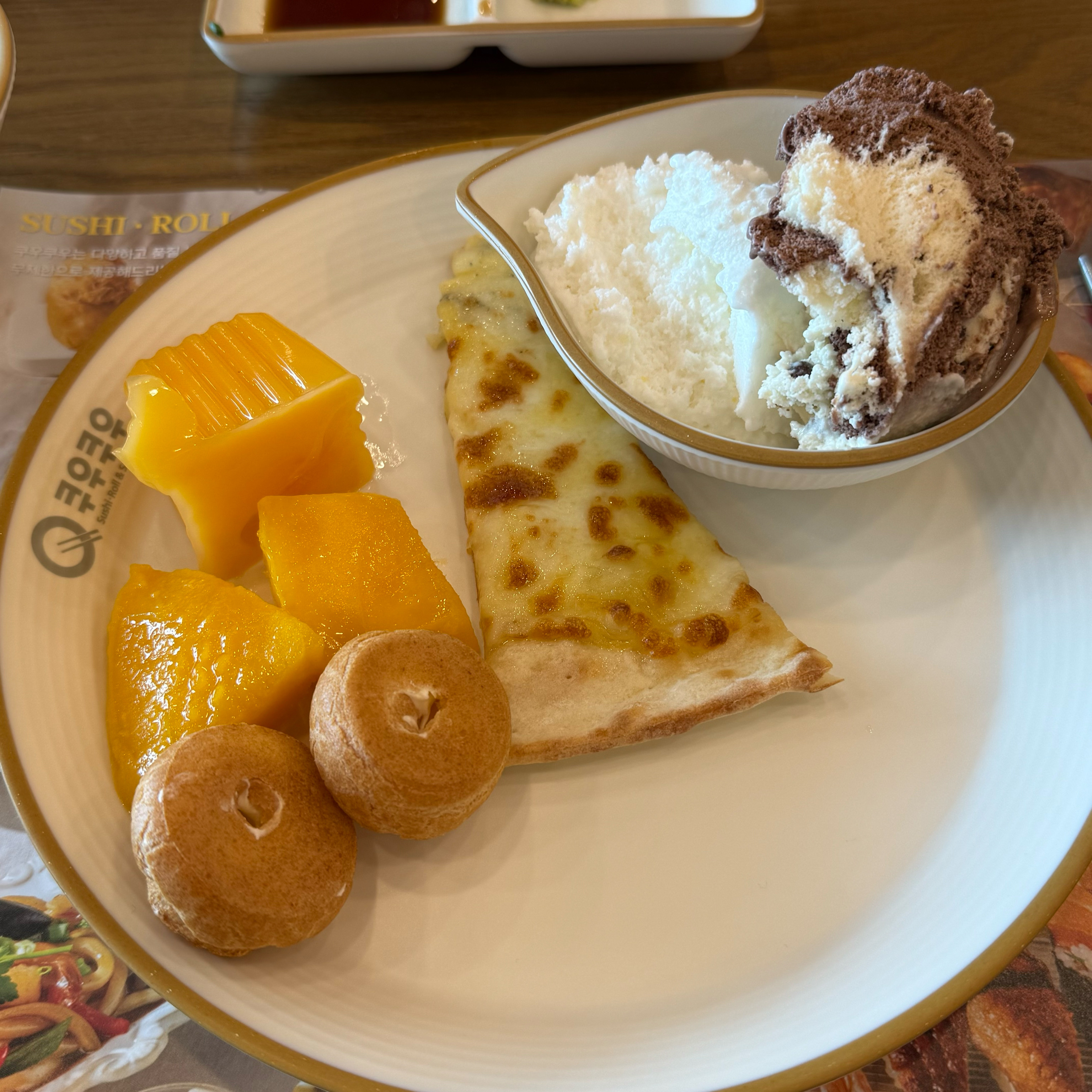 오전 10시 40분에 갔더니 15팀 대기 - 포항 두호동 맛집 쿠우쿠우 포항점