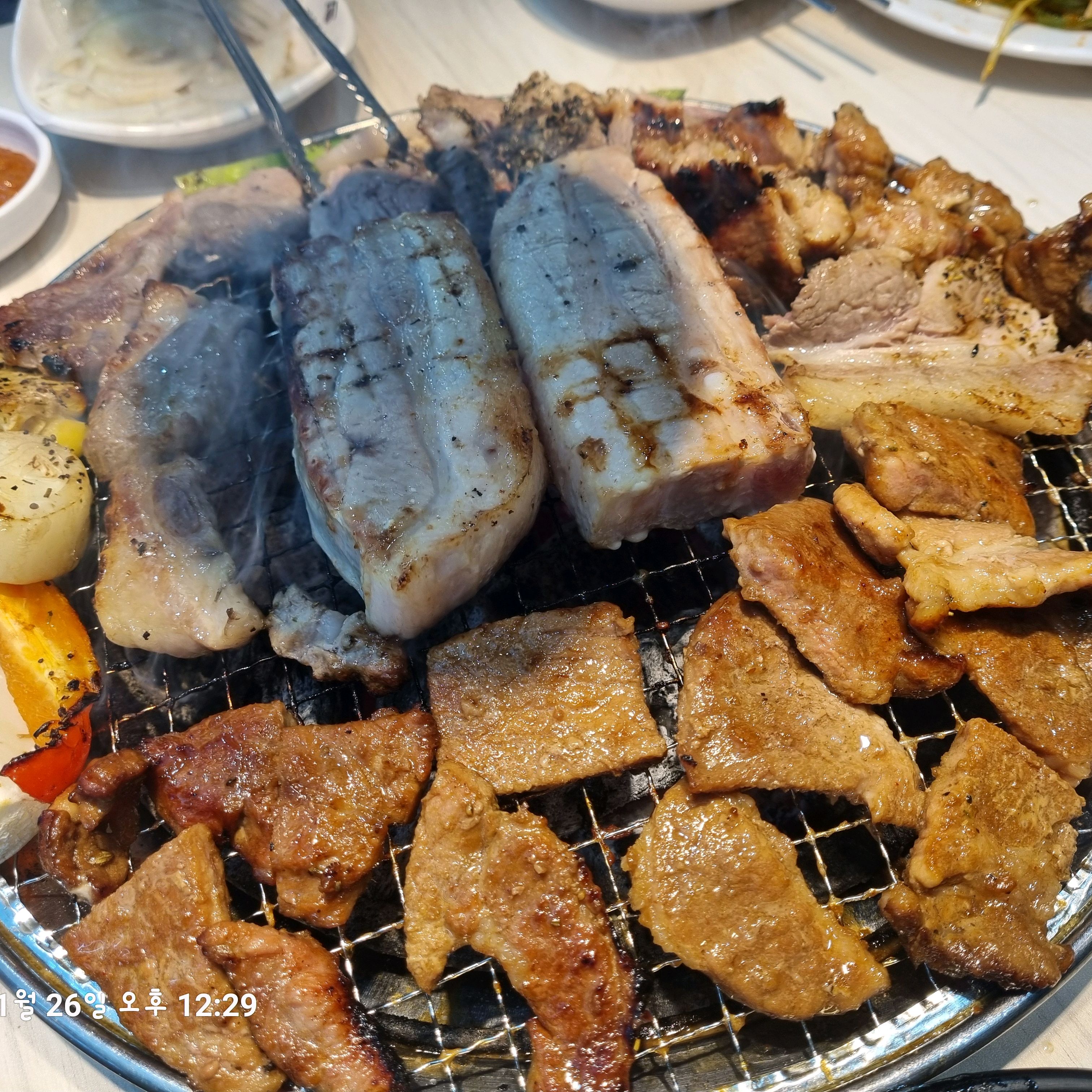 설 지내러 지방 가기 직전에 식사하러 갔지요~ - 덕은동 맛집 명륜진사갈비 고양덕은점