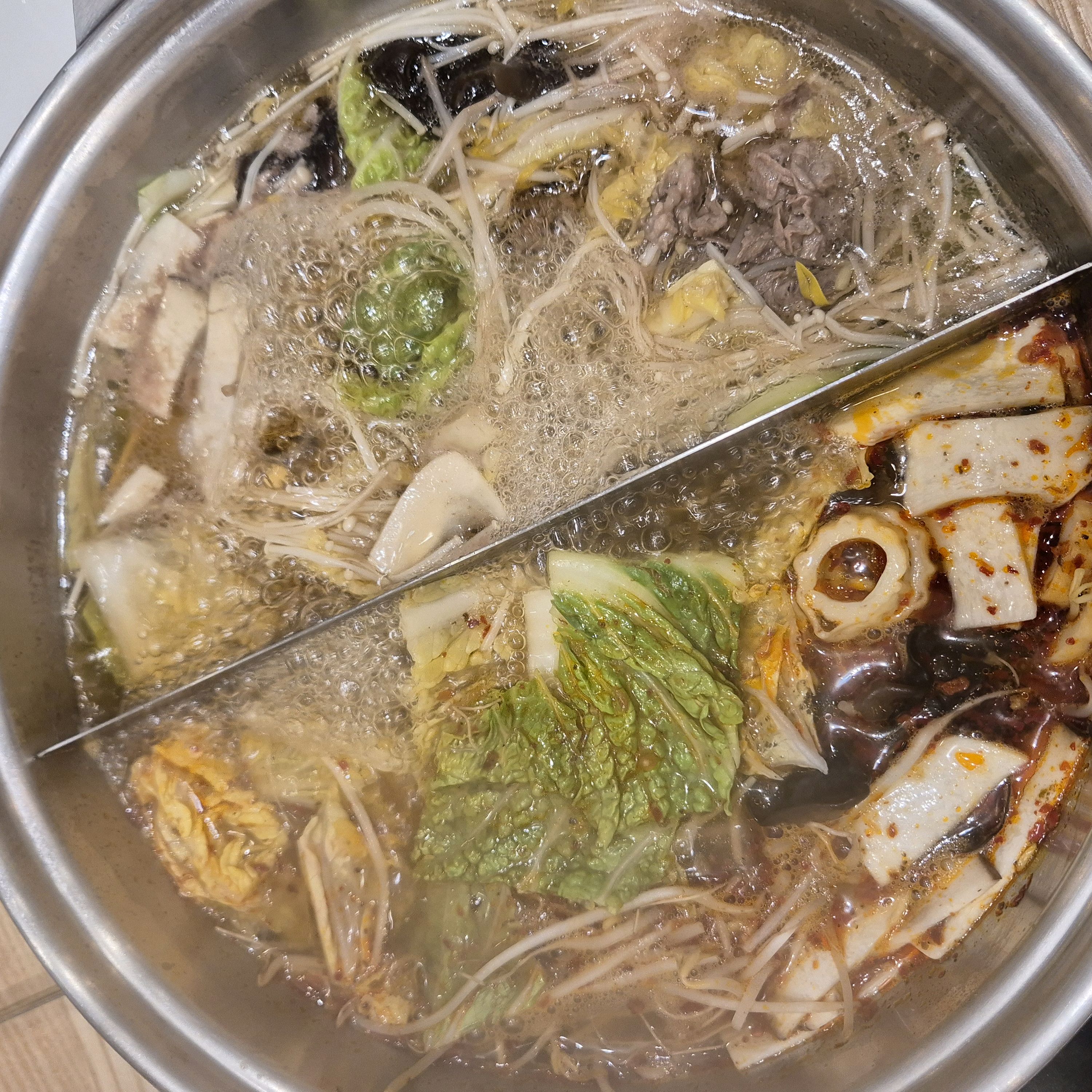 샤브20이 샤브샤브 무한리필 체인점 중에 최고인거 같아요 - 구미 형곡 맛집 샤브20 구미형곡점