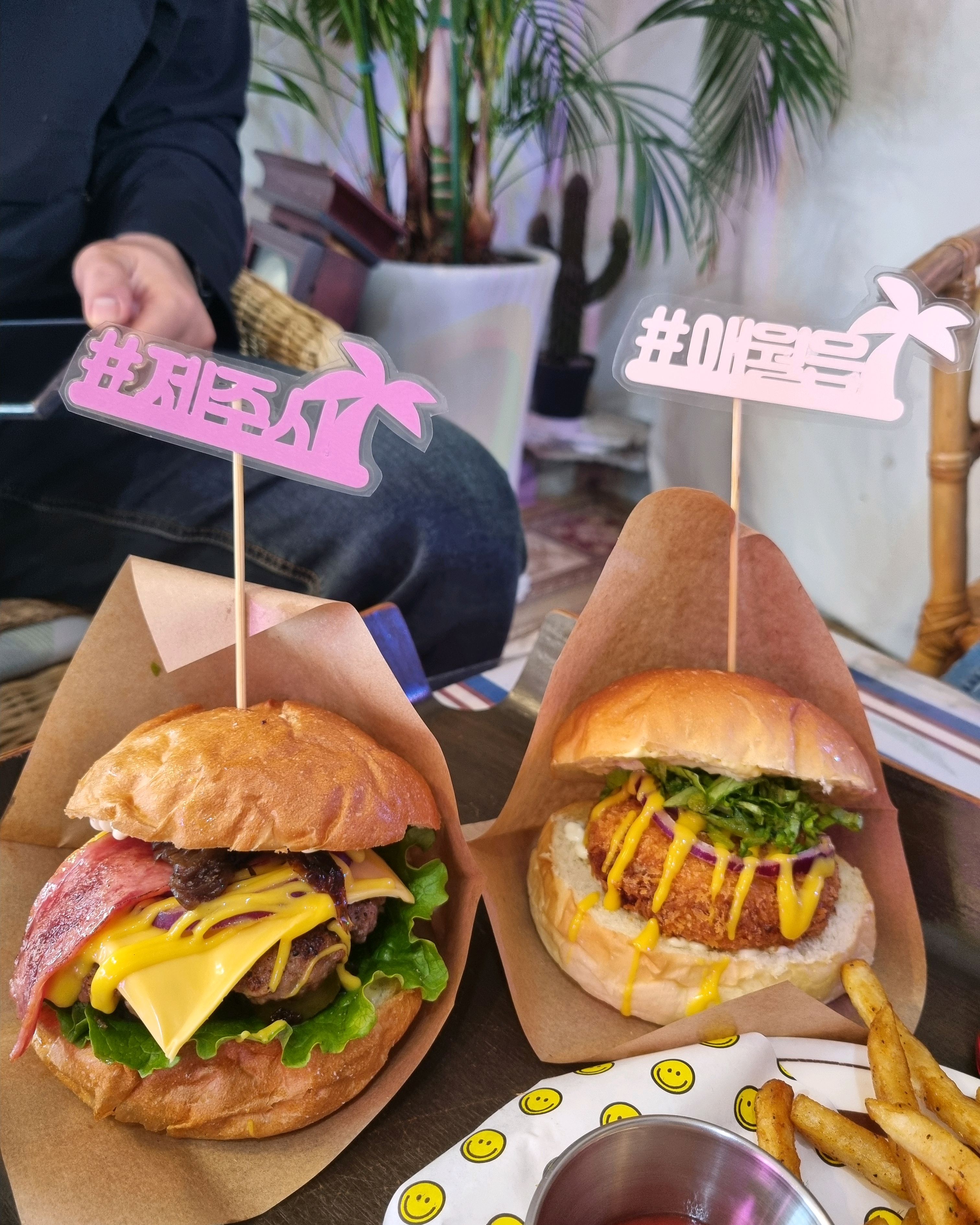 [애월 맛집 버거리 수제버거 제주 애월 본점] 직접 가본 로컬 리뷰