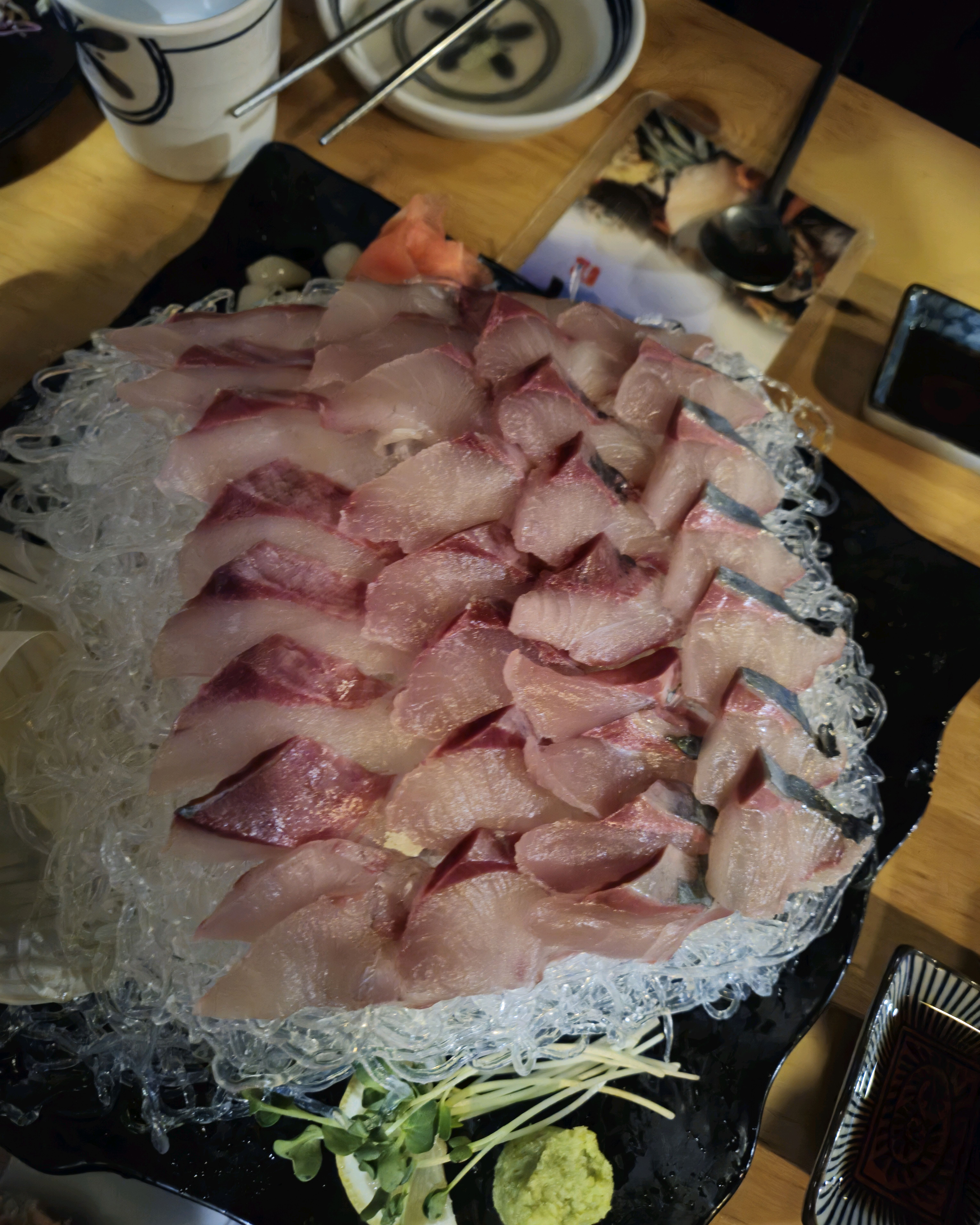 방어 시켰는데 맛은 거의 대방어수준?! 너무 맛있어요 !! 사이드음식도 많이 있어서 너무