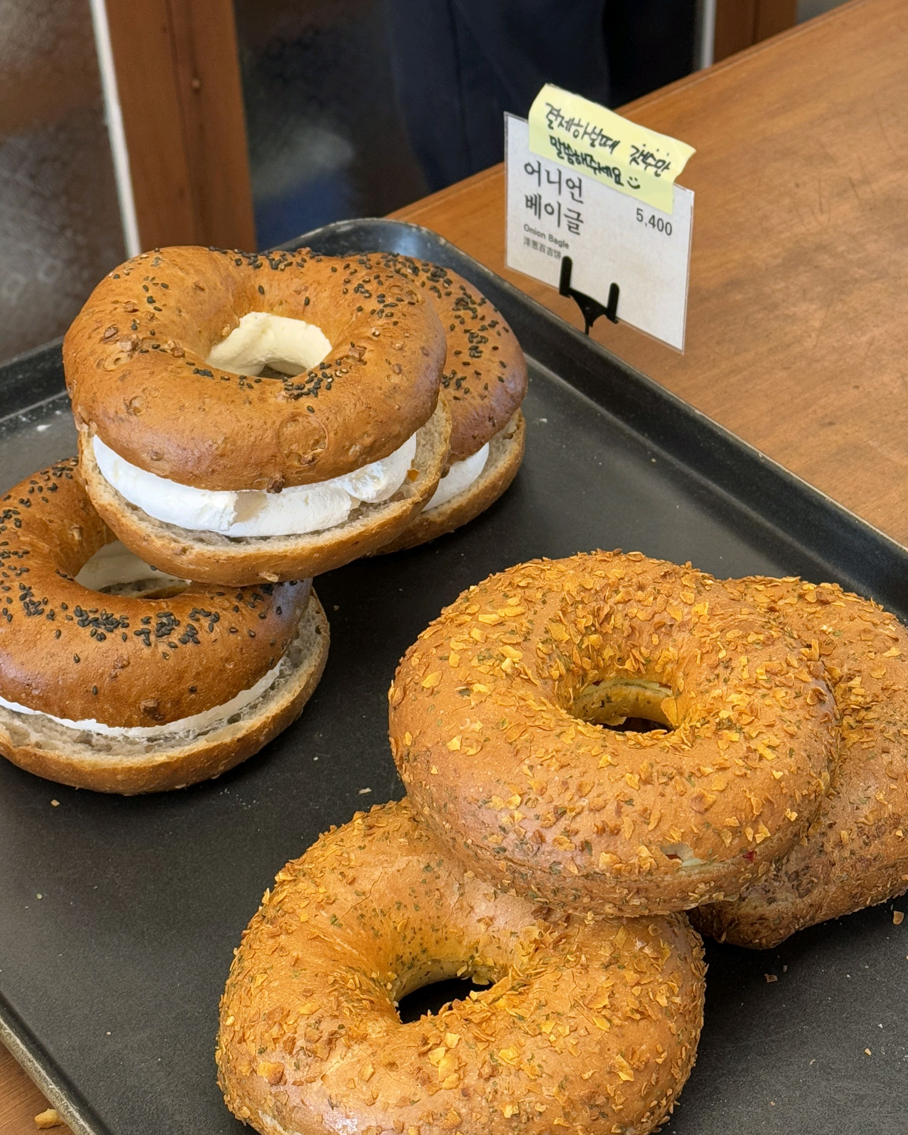 [홍대입구역 맛집 만동제과 연남점] 직접 가본 로컬 리뷰