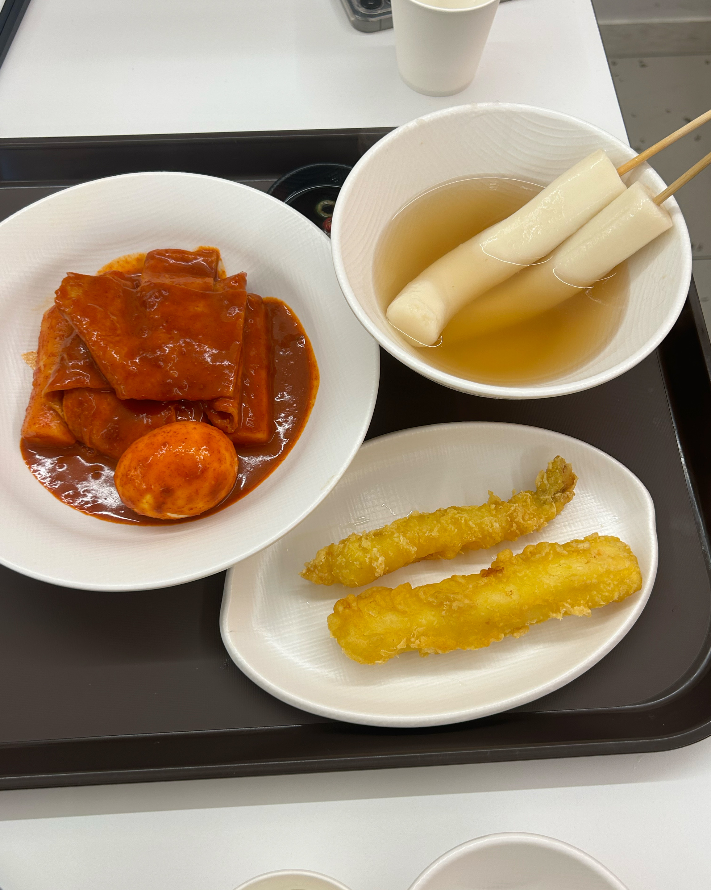 부산 가래떡 떡볶이 먹고 싶어서 찾아왔습니다 ㅎㅎ 기대했던 것 보다 더 쫀득쫀득하고 맛있어