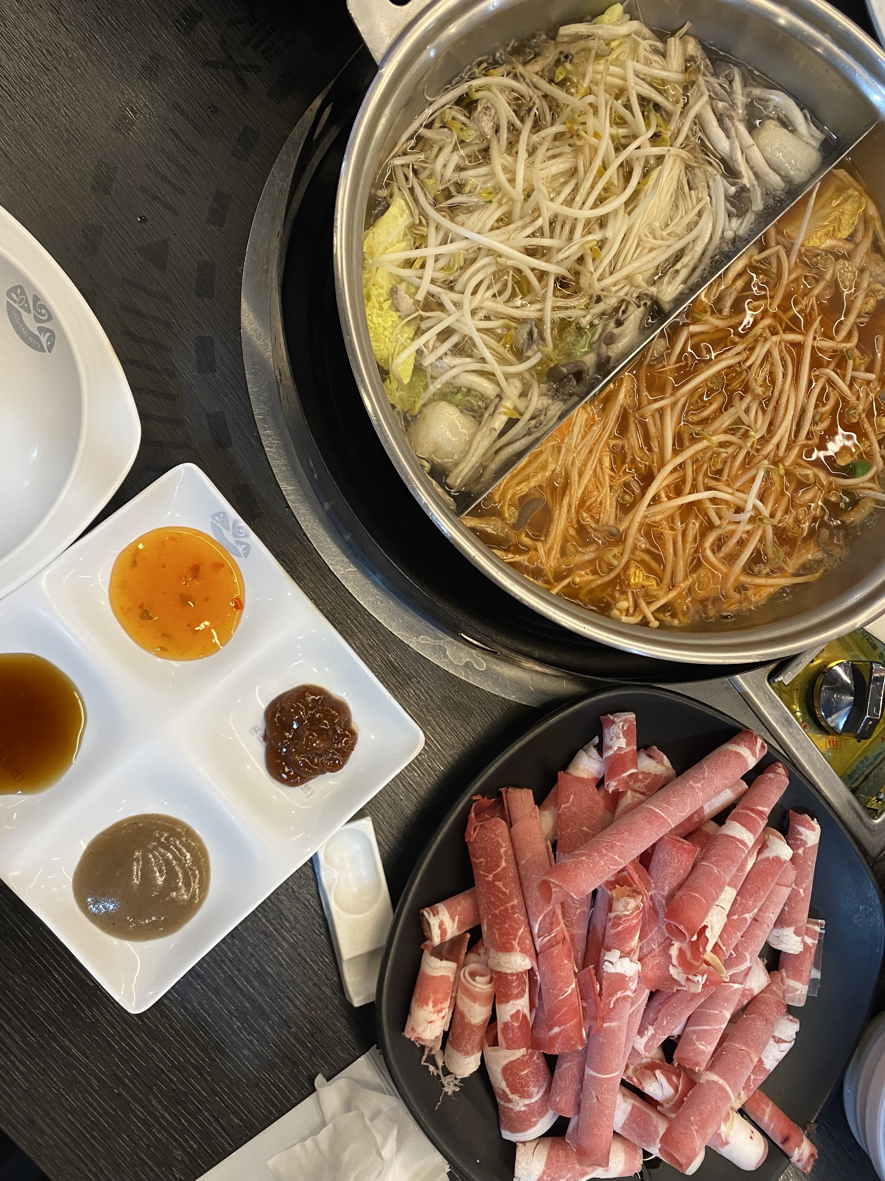 매운 샤브샤브도 먹고 싶고 - 산본역 맛집 소담촌 산본점