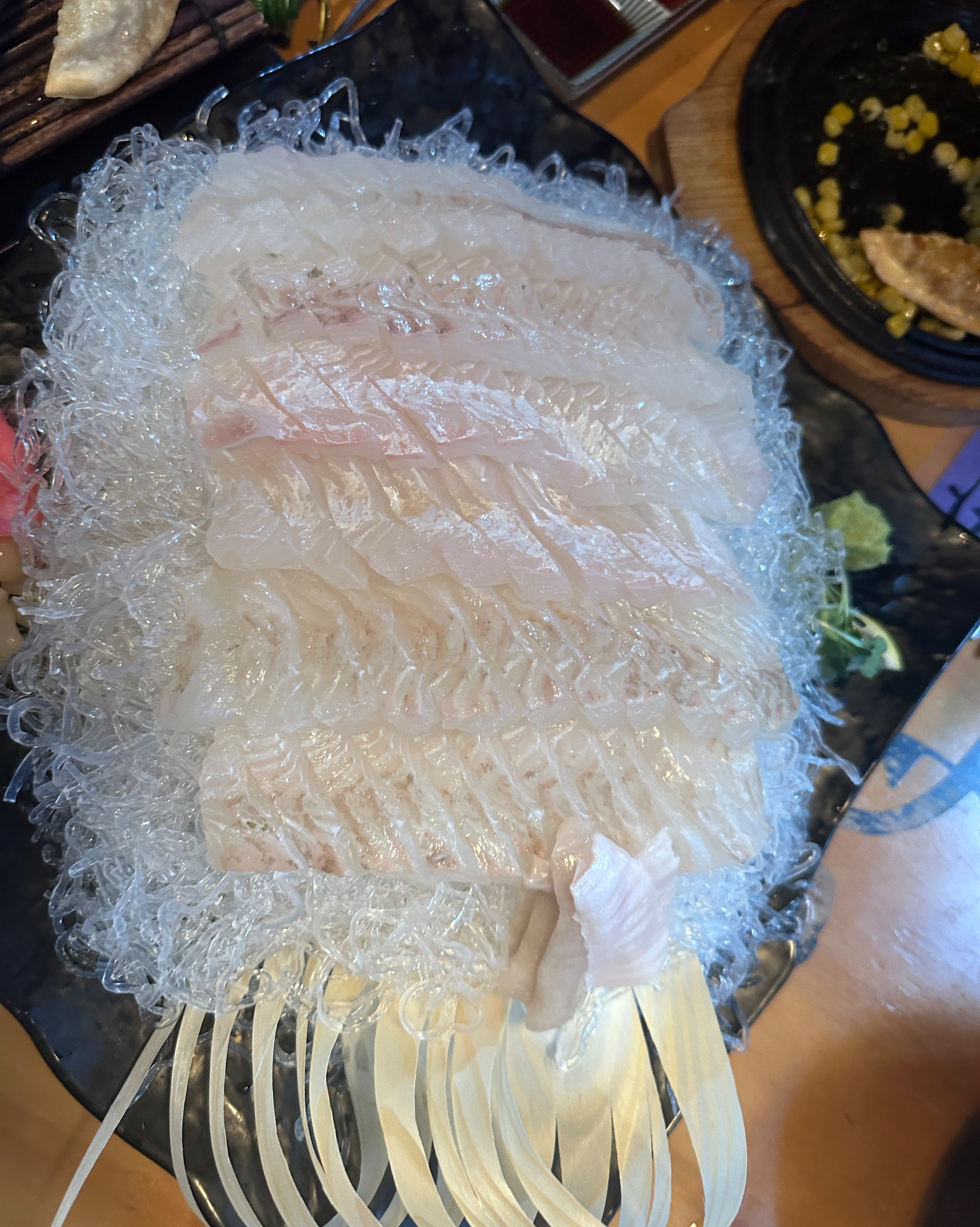 회 찰기랑 신선도가 좋구요 - 천호동 맛집 사시미 천호점