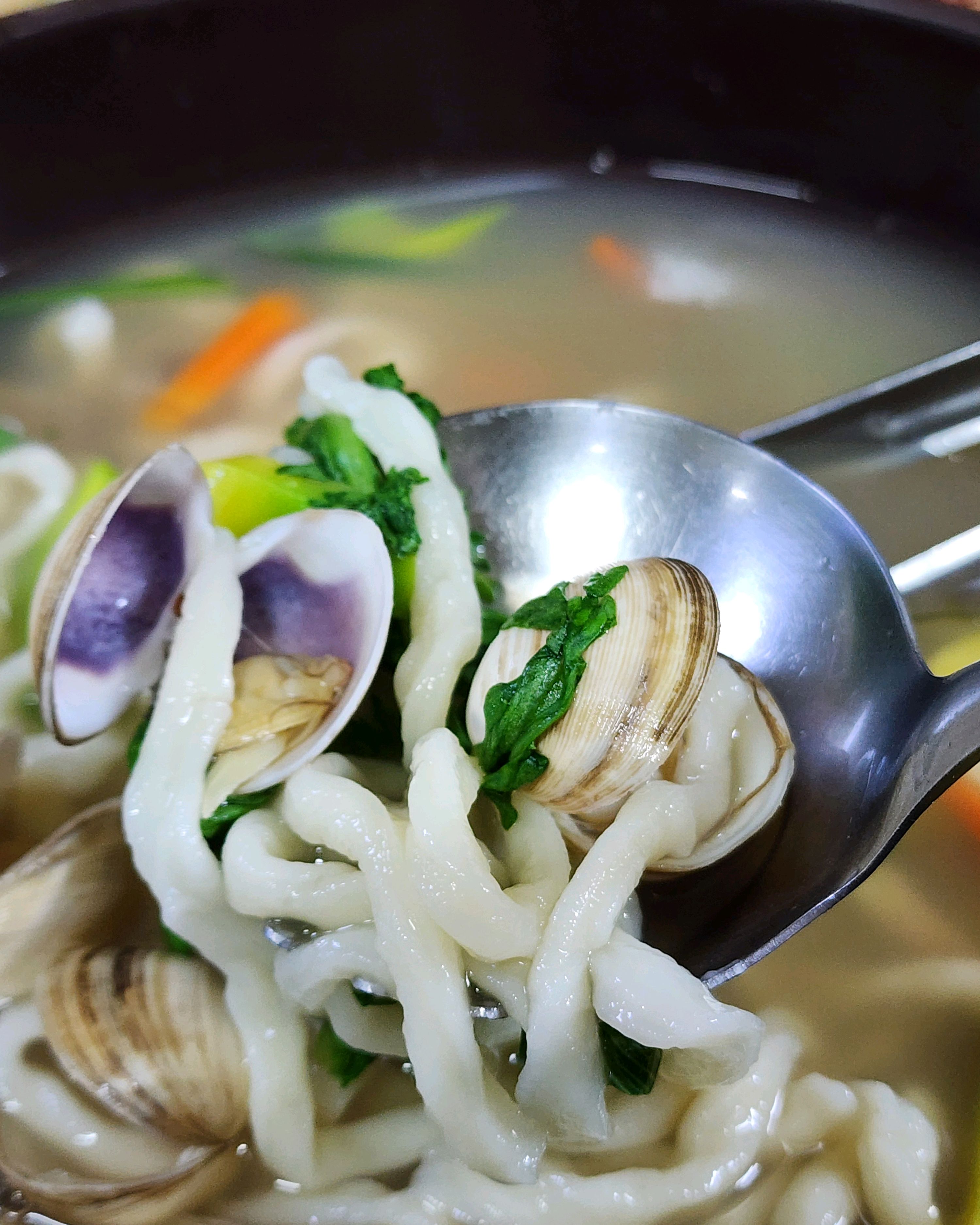 물총조개칼국수먹었습니다. - 대전 맛집 신선 칼국수