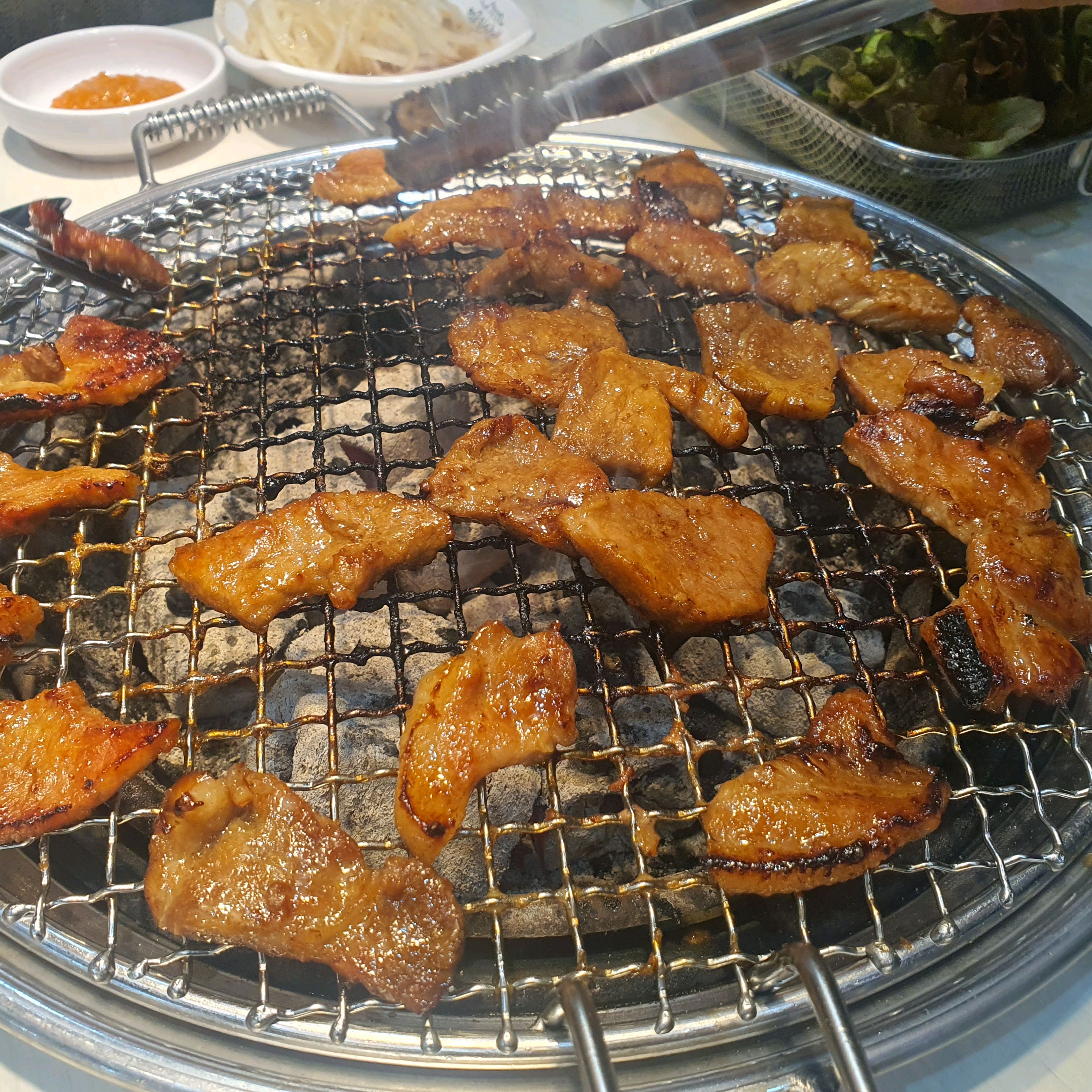 고기 질도 좋고 매장이 넓고 쾌적해요! 맛있게 잘먹었습니다😊 - 부천역 맛집 명륜진사갈비 부천부천역점