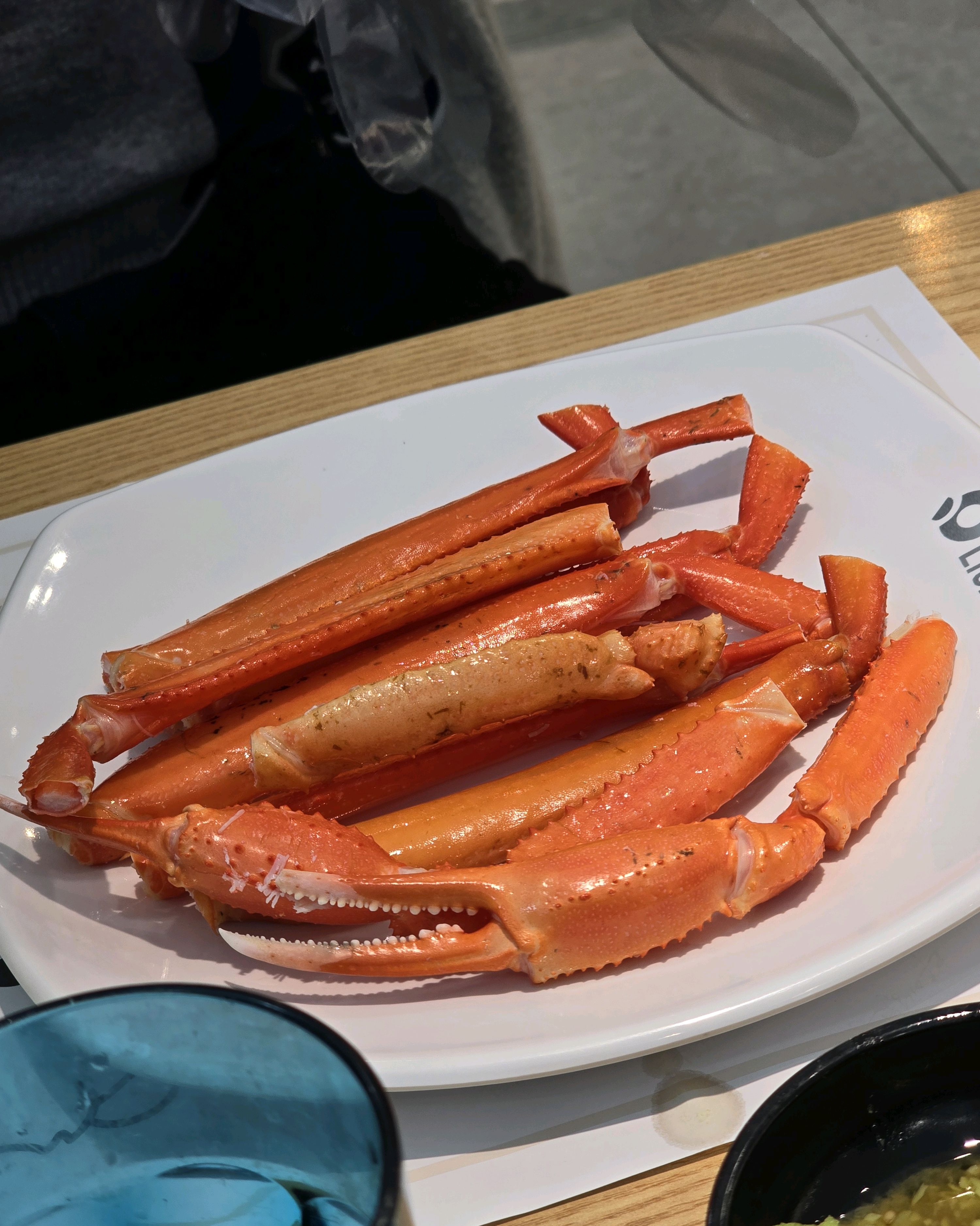 매장이 생각보다 넓어서 놀랐어요! - 용인 동백 맛집 다이닝원 동백직영점