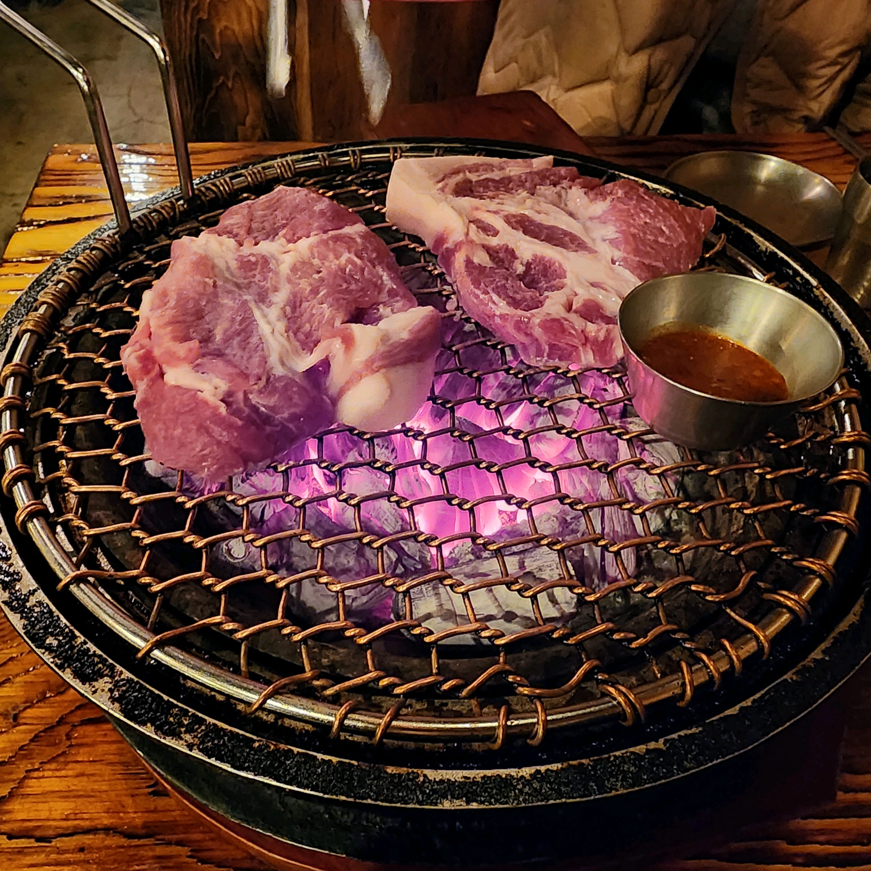 [홍대입구역 맛집 고기꾼김춘배 홍대본점] 직접 가본 로컬 리뷰