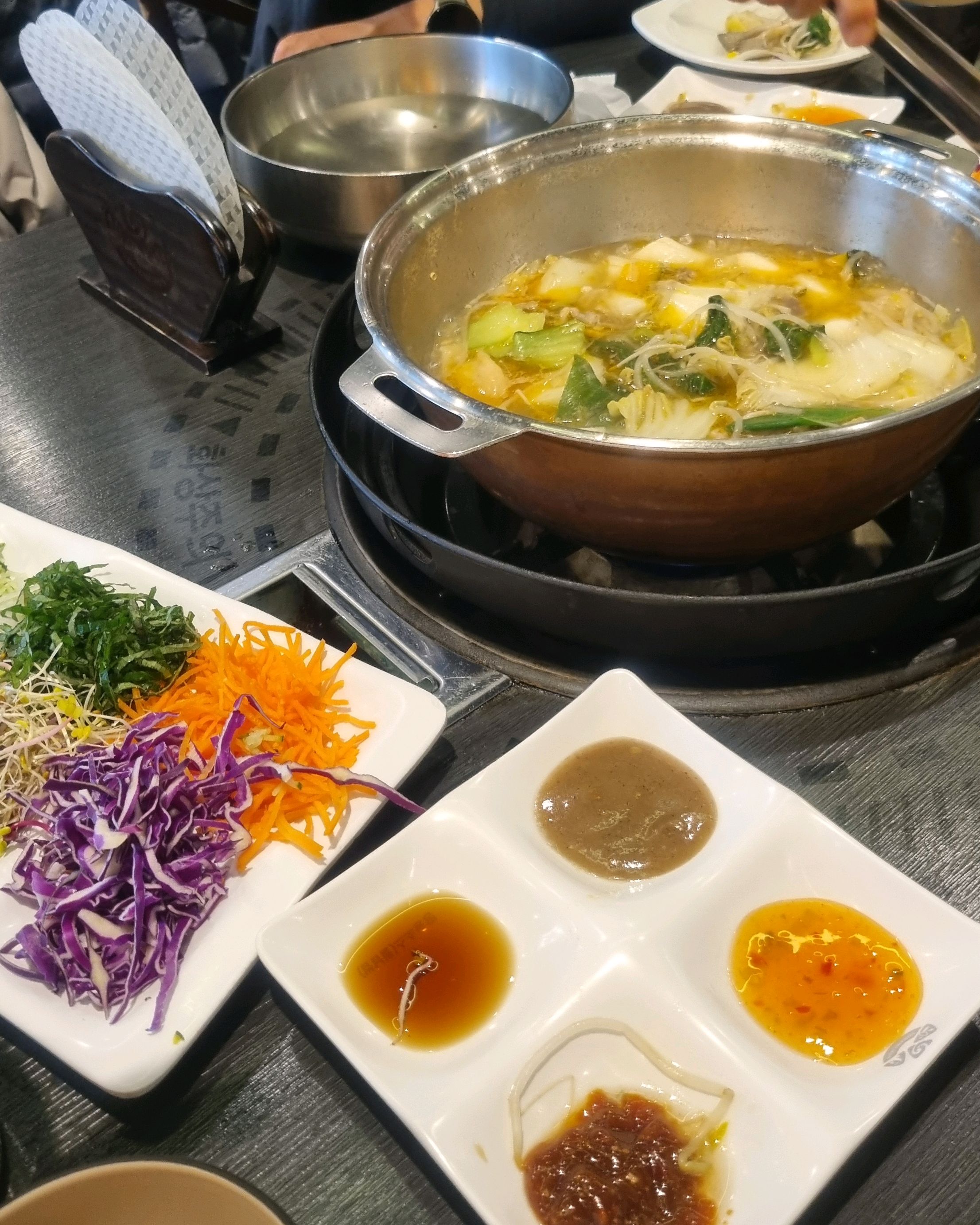 맛있어요!! 무한리필이라 좋은데 밥은 조금밖에 없었어요 - 전주 효자동 맛집 소담촌 전주효자점