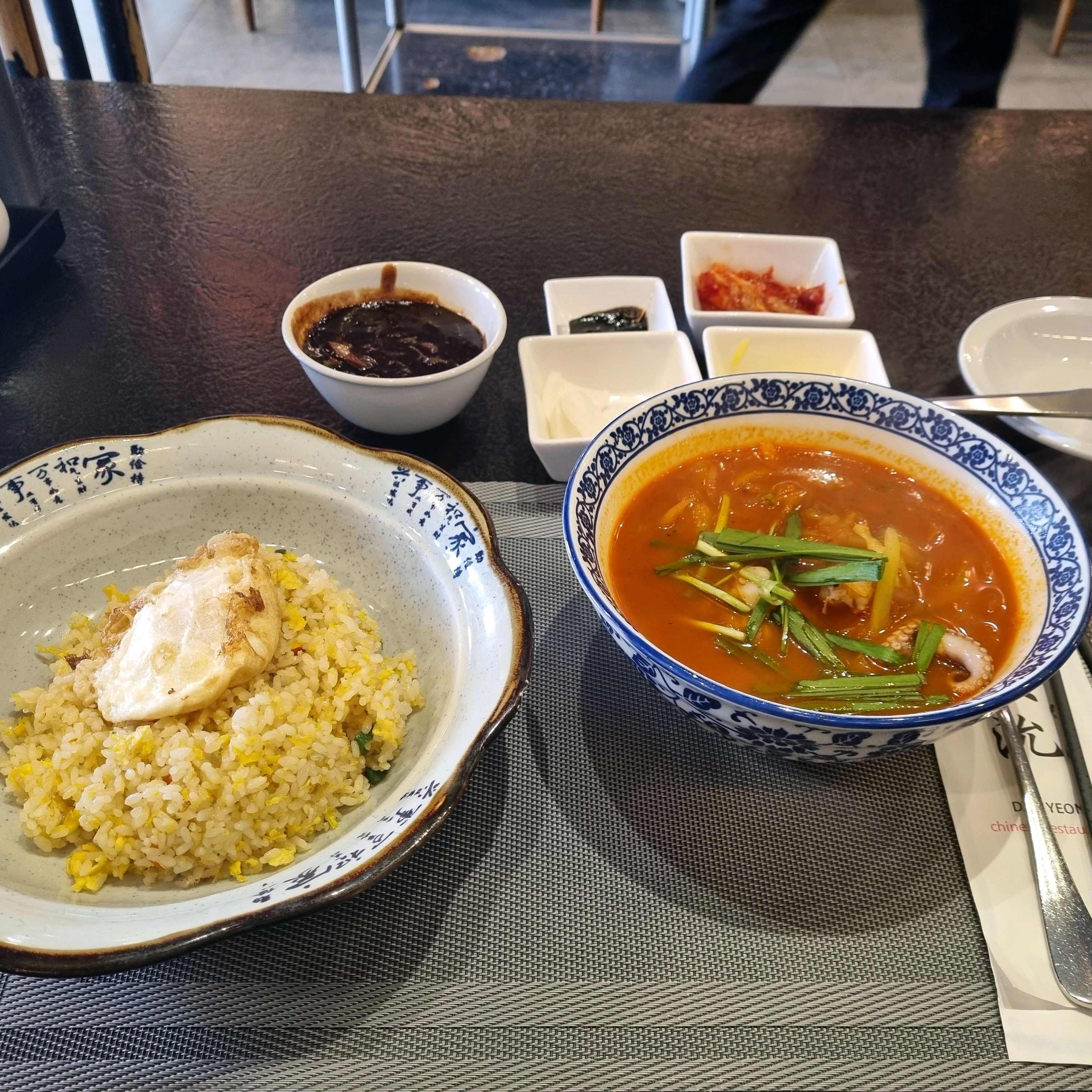 항상 식사시간에 차들이 많아서 방문해 본 식당. 재방문 느낌드는 곳은 역시나 맛집이네요. - 인천 맛집 대연