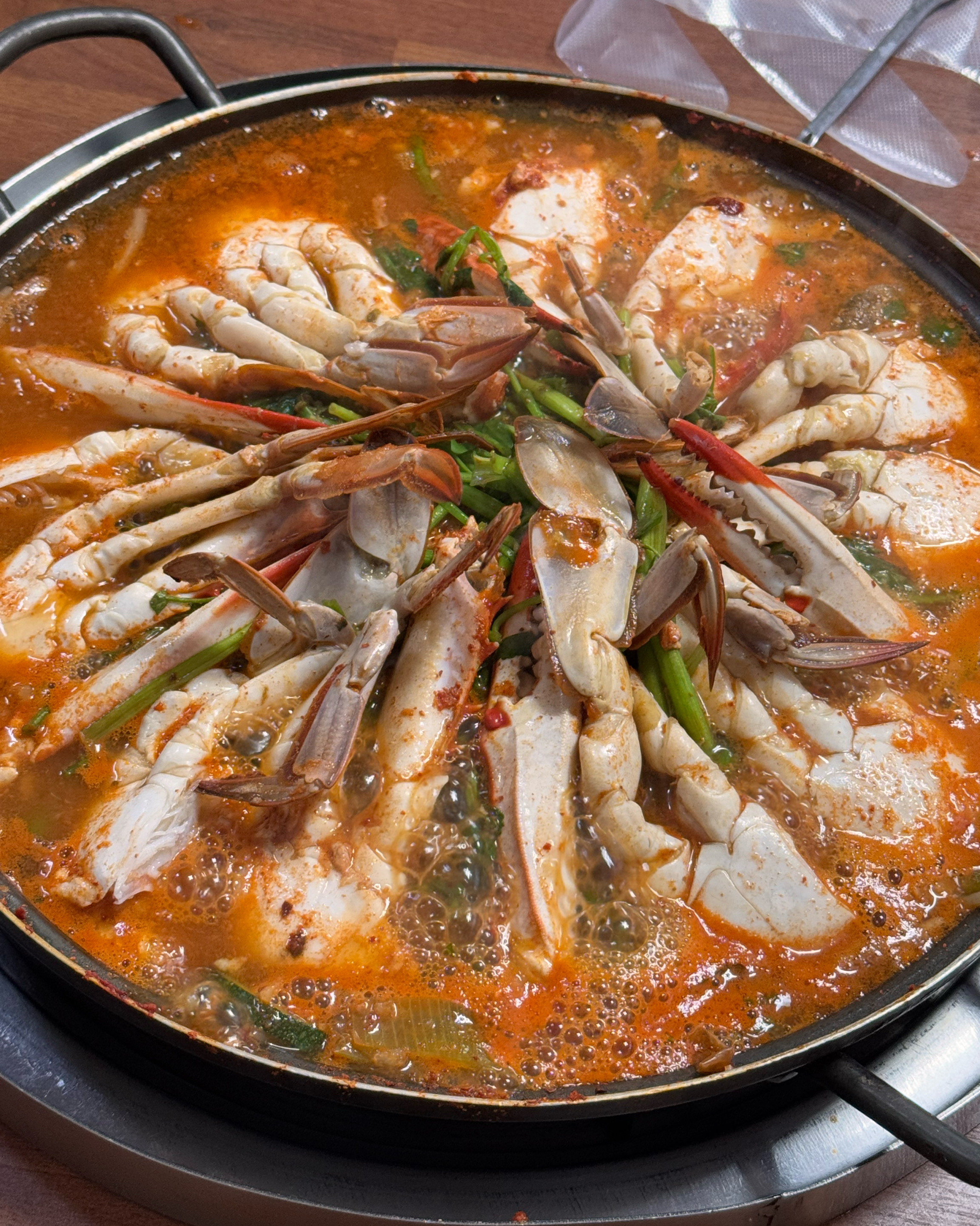 지인 추천으로 왔는데 진짜 맛나네요 완전 술안주에요!! 볶음밥까지 해서 싹싹 긁어먹었습니다