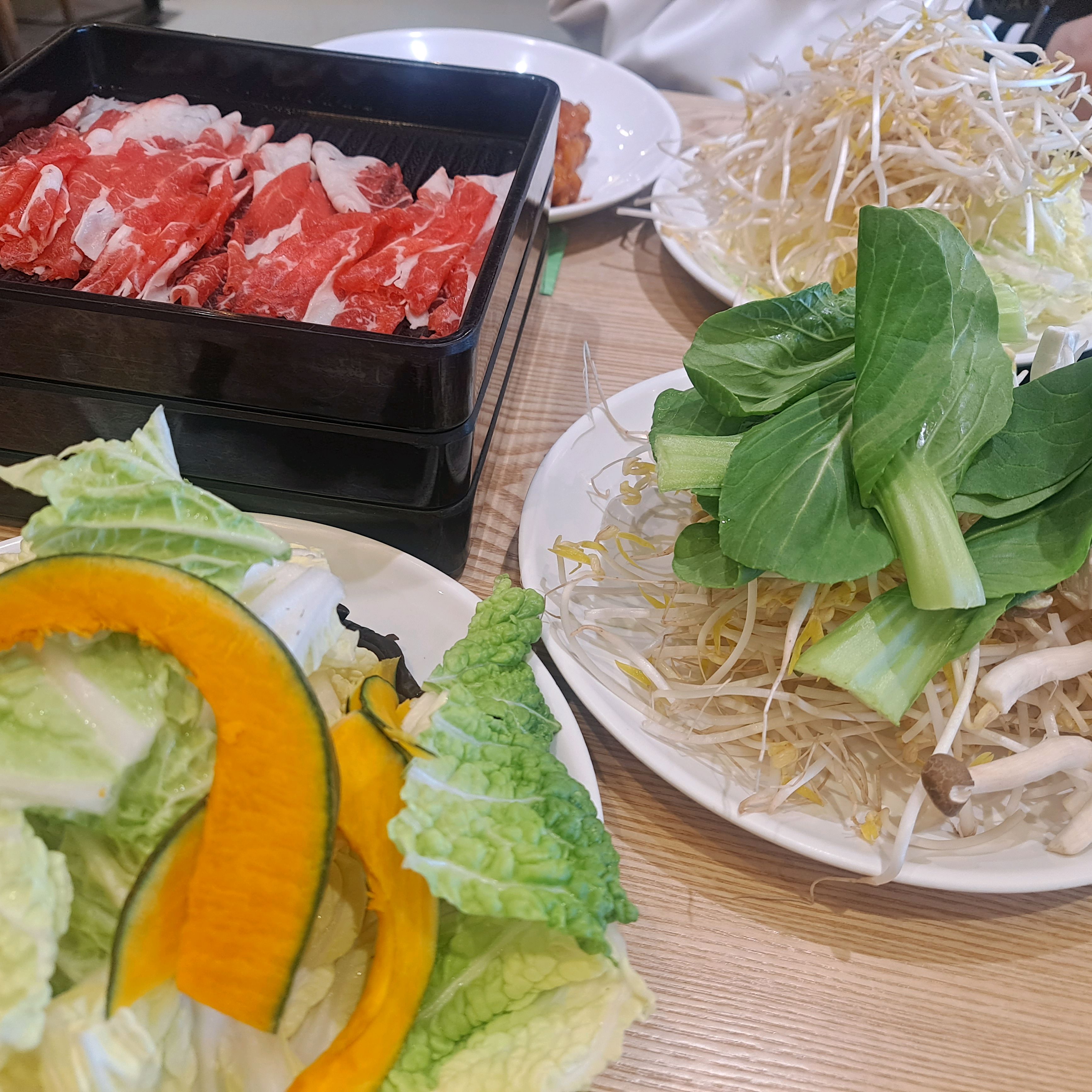딸아이 봄방학시작~ - 포항 장성동 맛집 샤브20 포항본점