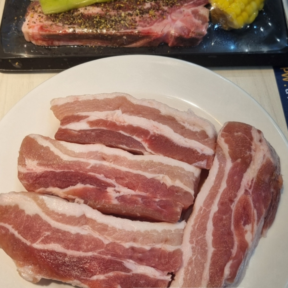 가족들 모두 고기를 너무 좋아해서 자주 가는 편입니다. - 원흥역 맛집 명륜진사갈비 고양원흥역점