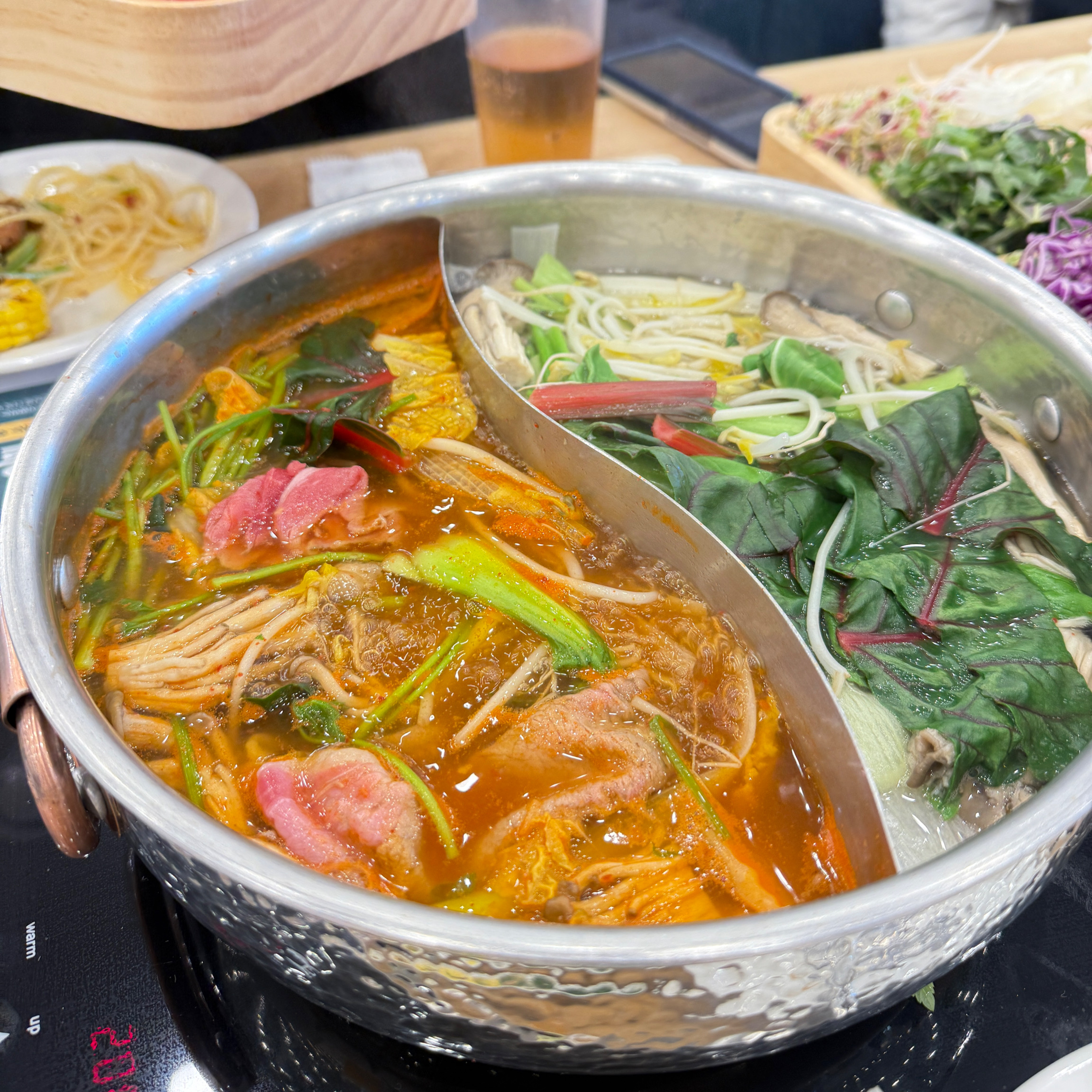 깔끔하고 전체적으로 넘 청결해서 좋았어요 - 순천 조례동 맛집 샤브올데이 순천조례점