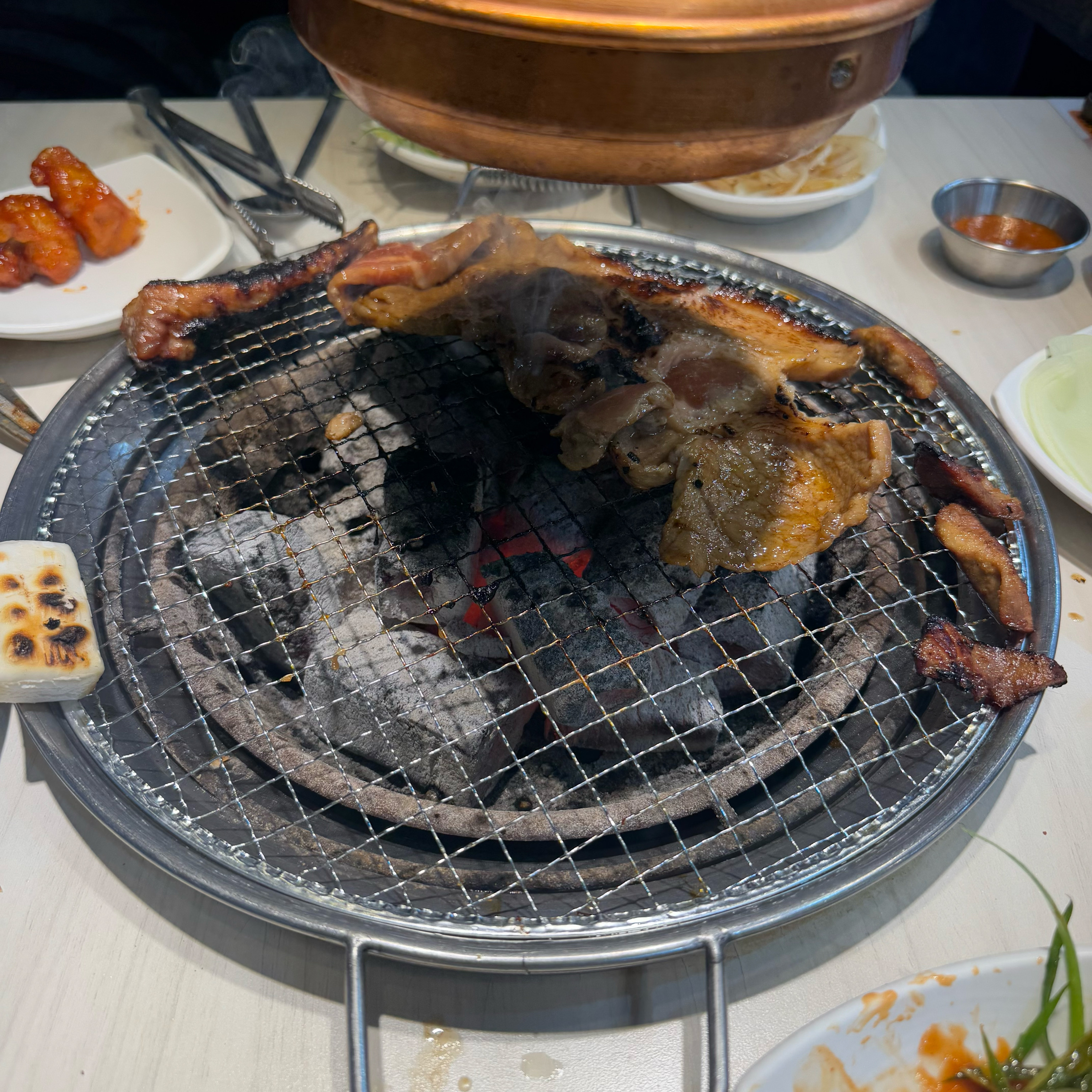 매장이 청결합니다! 가성비있게 갈비 먹고 싶을때 명륜진사갈비 꼭 가세요👍🏻👍🏻 - 인천 송도 맛집 명륜진사갈비 인천송도점